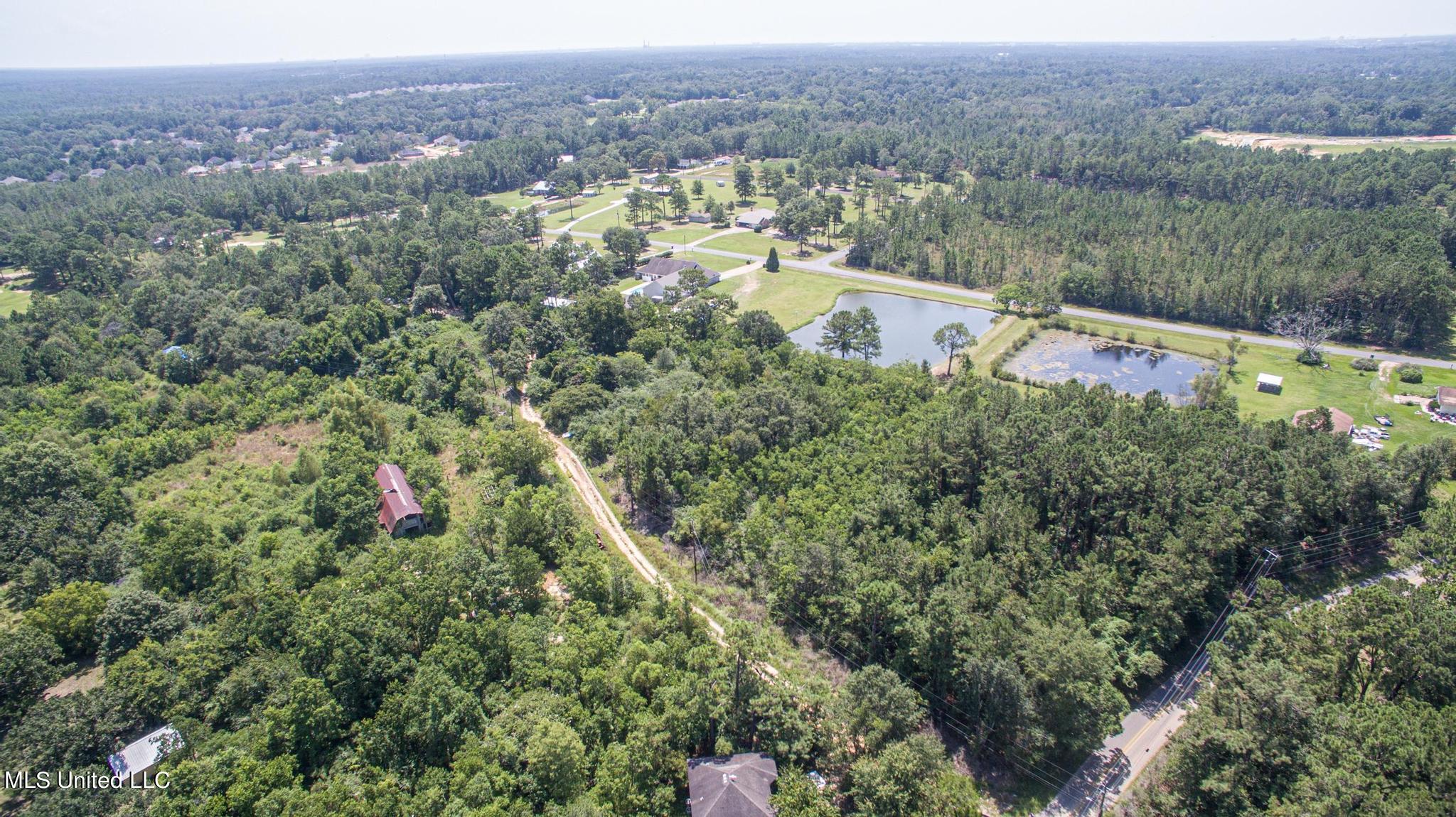 15320 Walter Smith Road Property Photo 14
