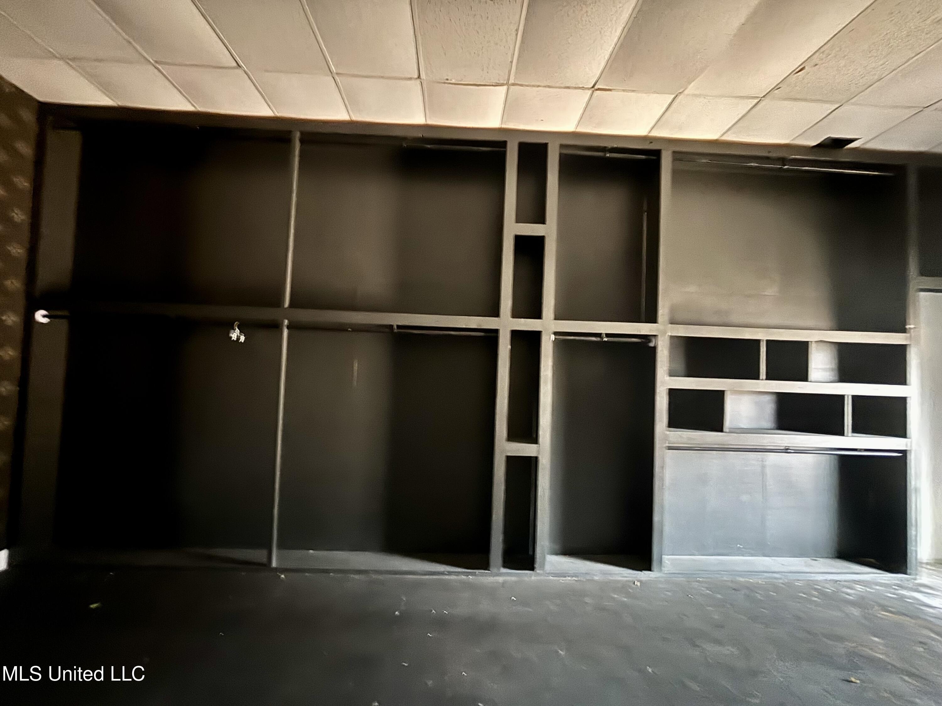 106 S Second Street Property Photo 7