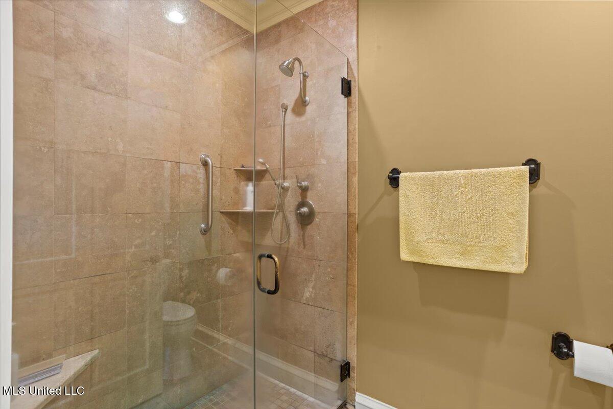 126 N Broadway Property Photo 20