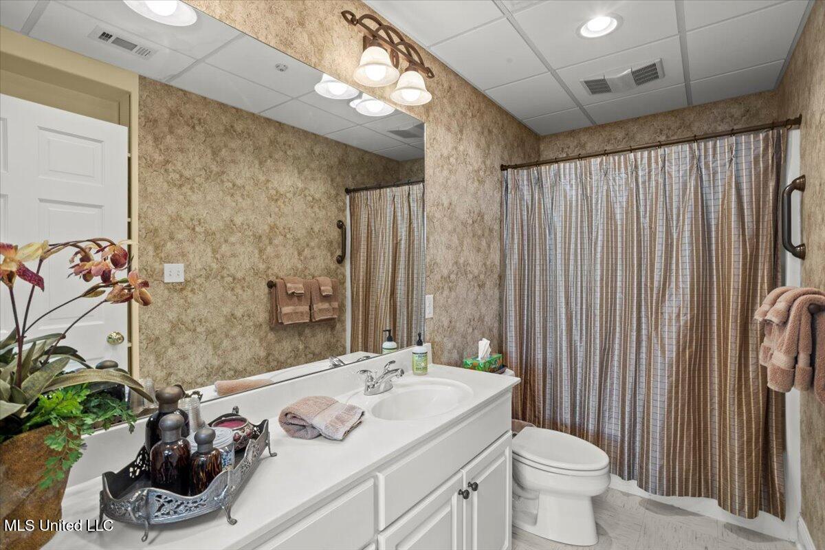 126 N Broadway Property Photo 30