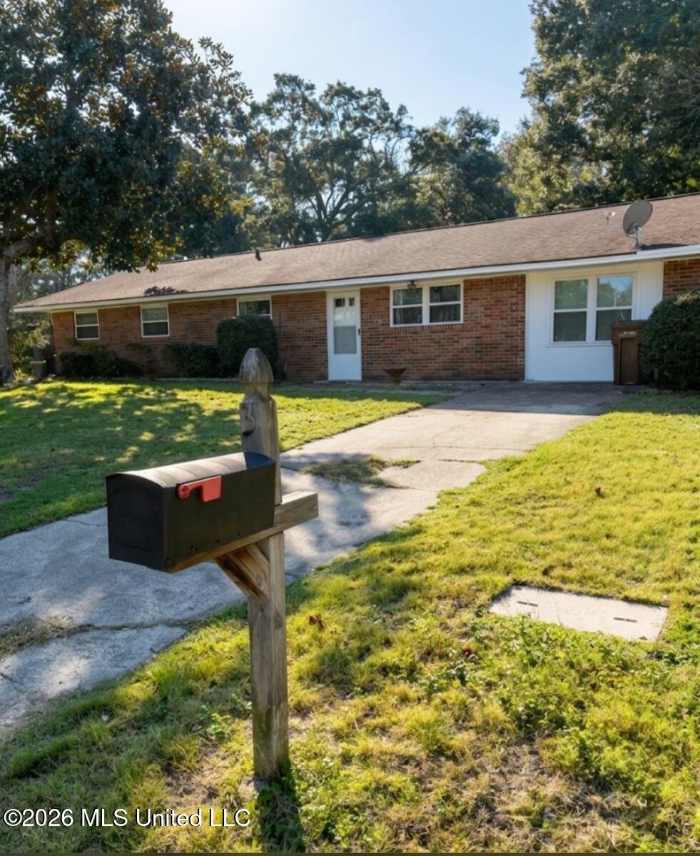 3 Bainbridge Place Property Photo 3