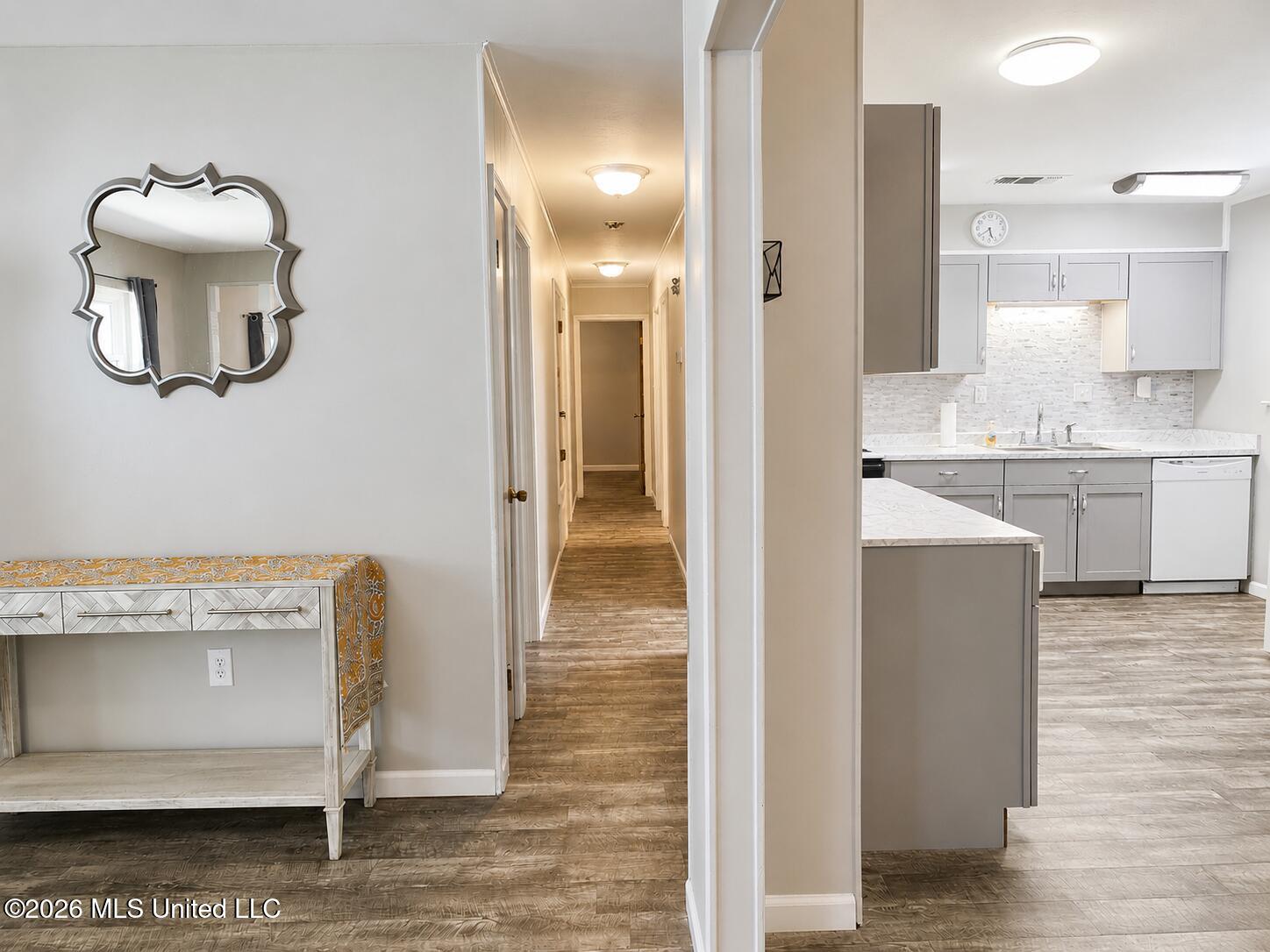 3 Bainbridge Place Property Photo 6