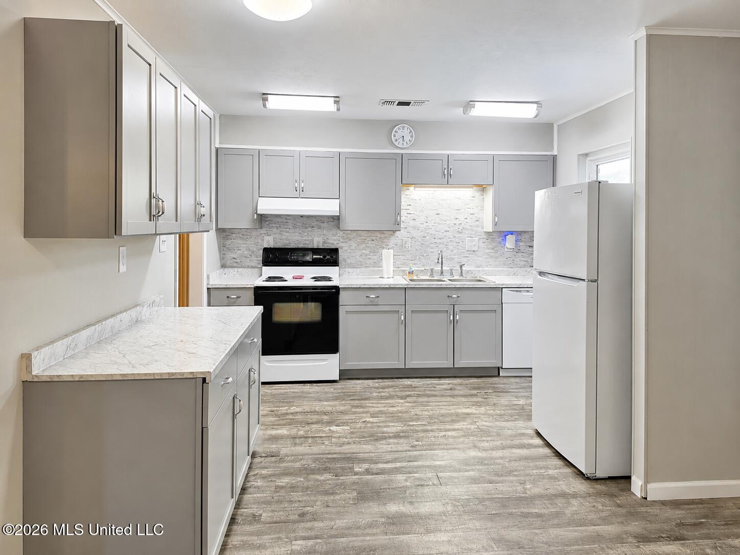 3 Bainbridge Place Property Photo 7