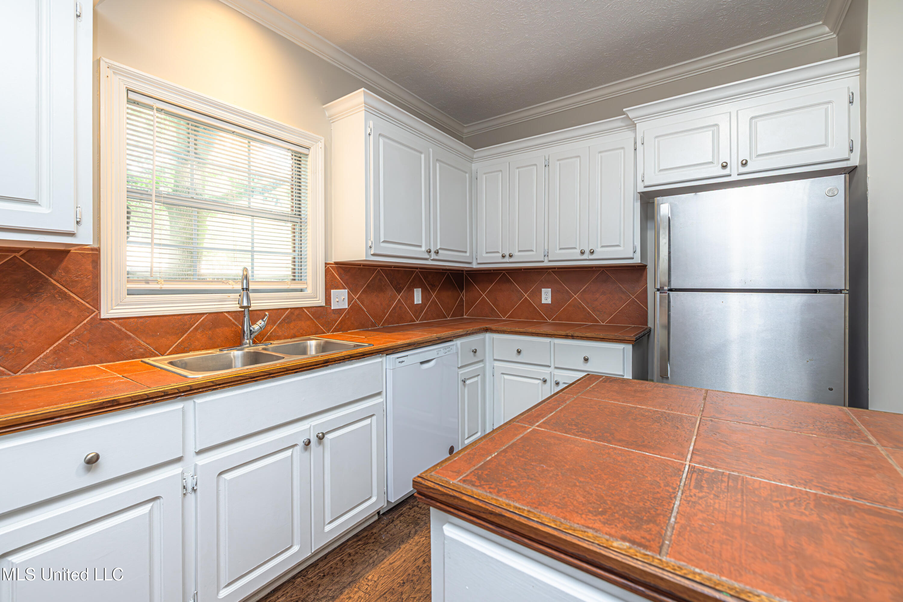 421 Violet Drive Property Photo 16