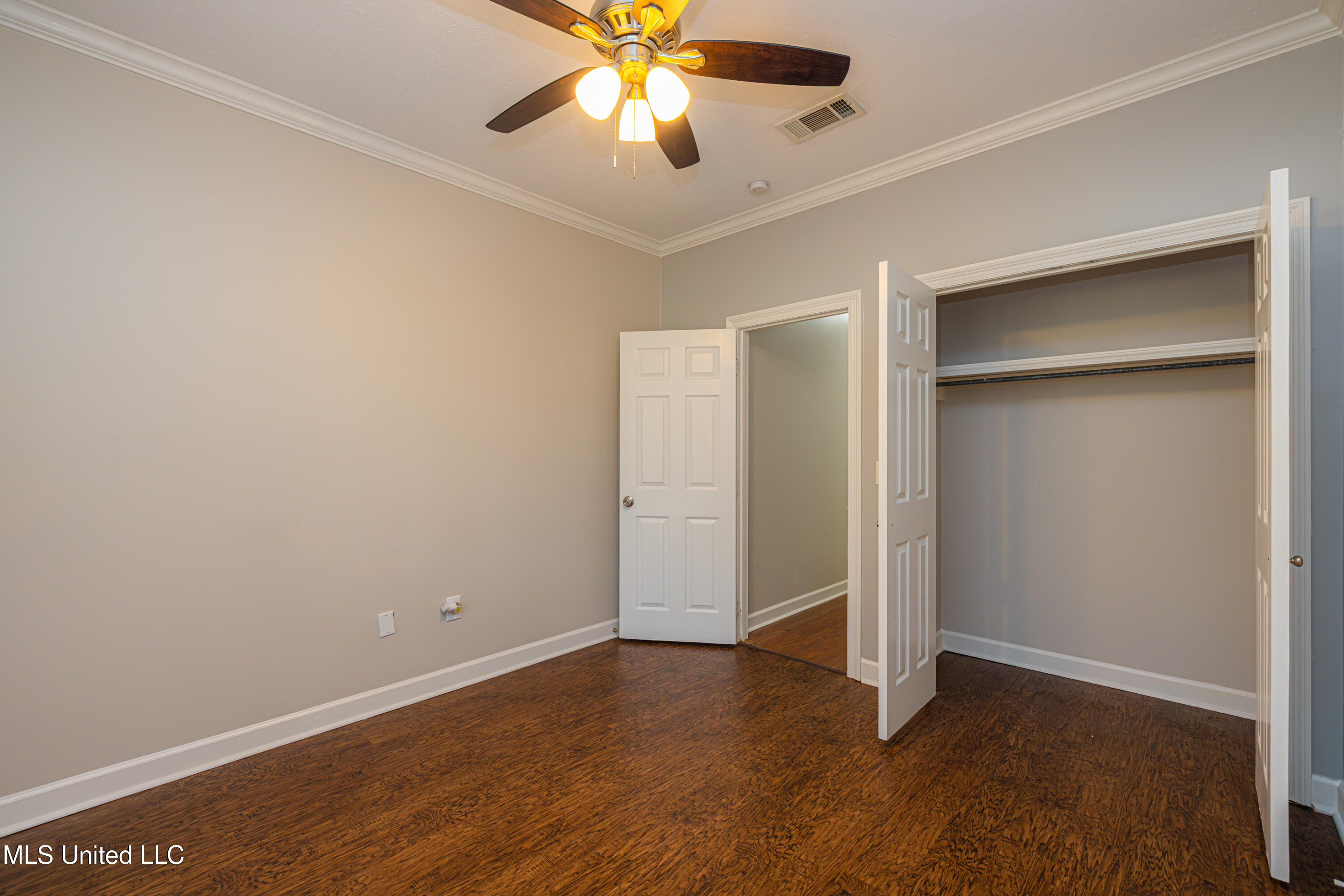 421 Violet Drive Property Photo 35
