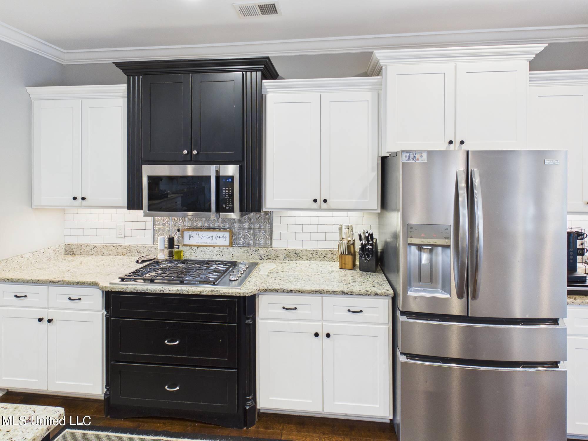 1108 Merloun Drive Property Photo 10
