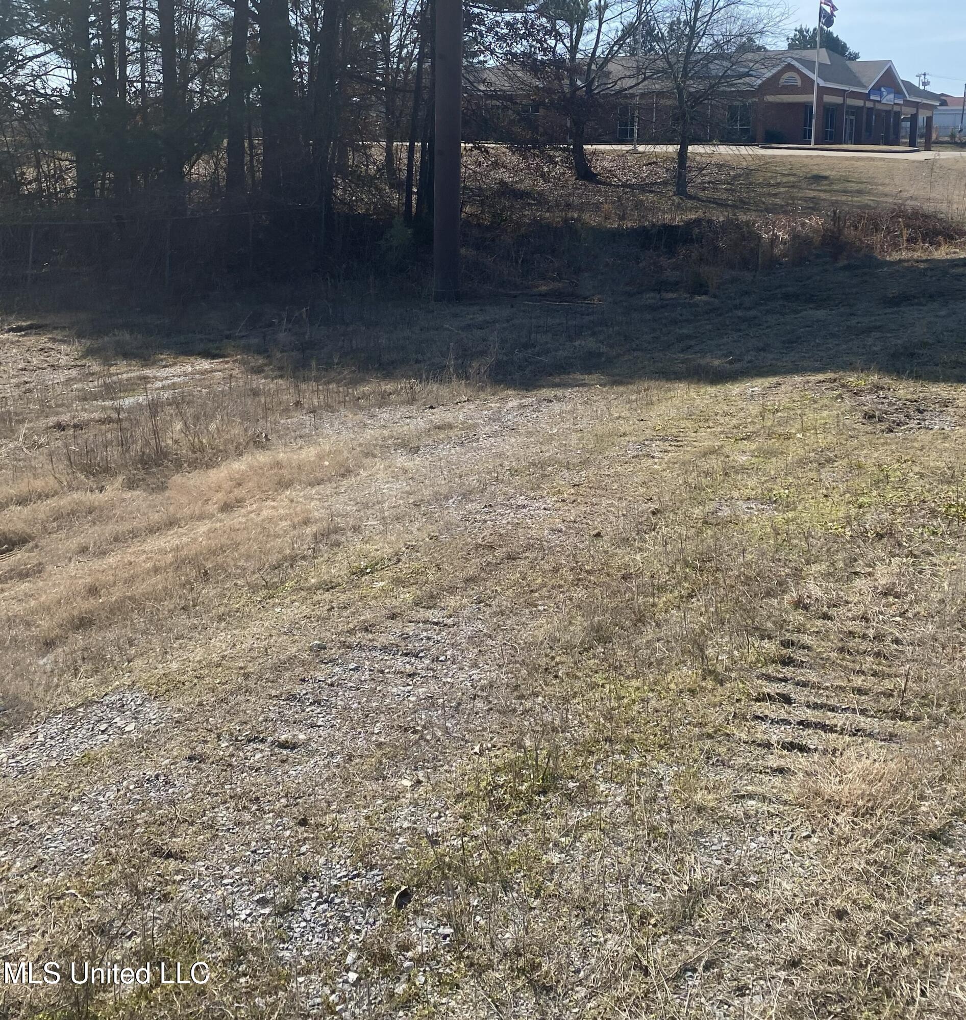 5652 Terry Road Property Photo 4
