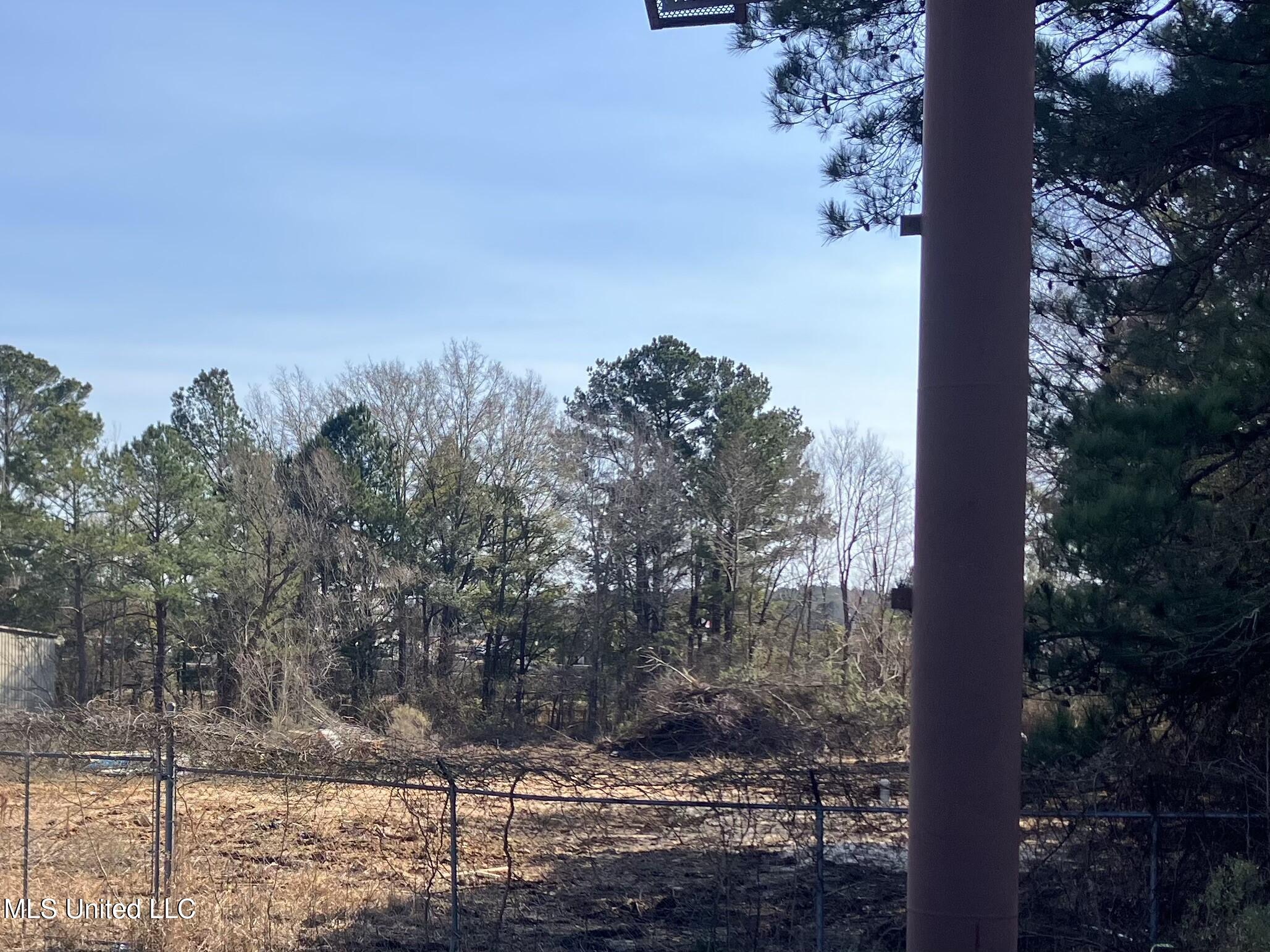 5652 Terry Road Property Photo 6