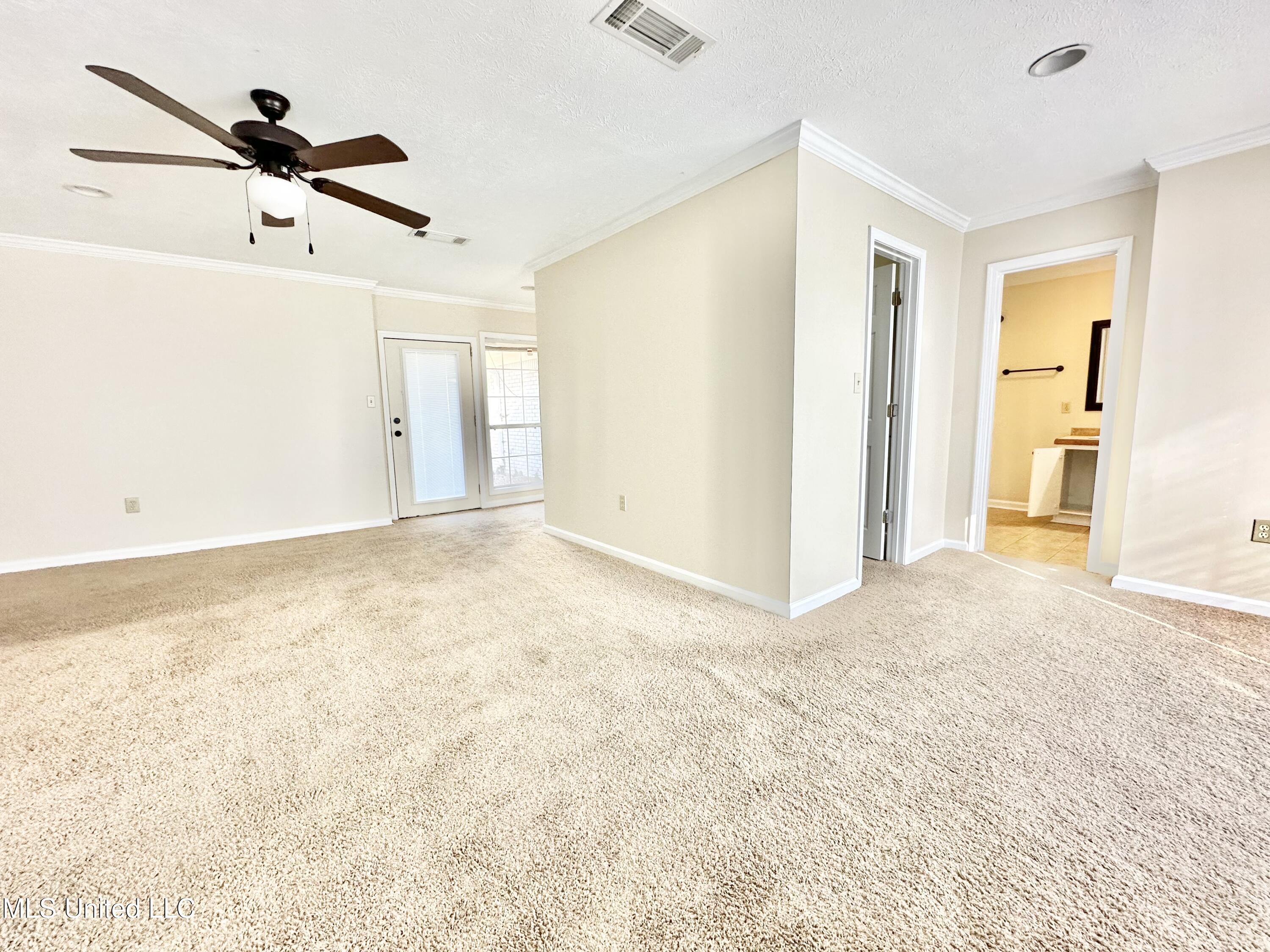 1002 Mark Drive Property Photo 19