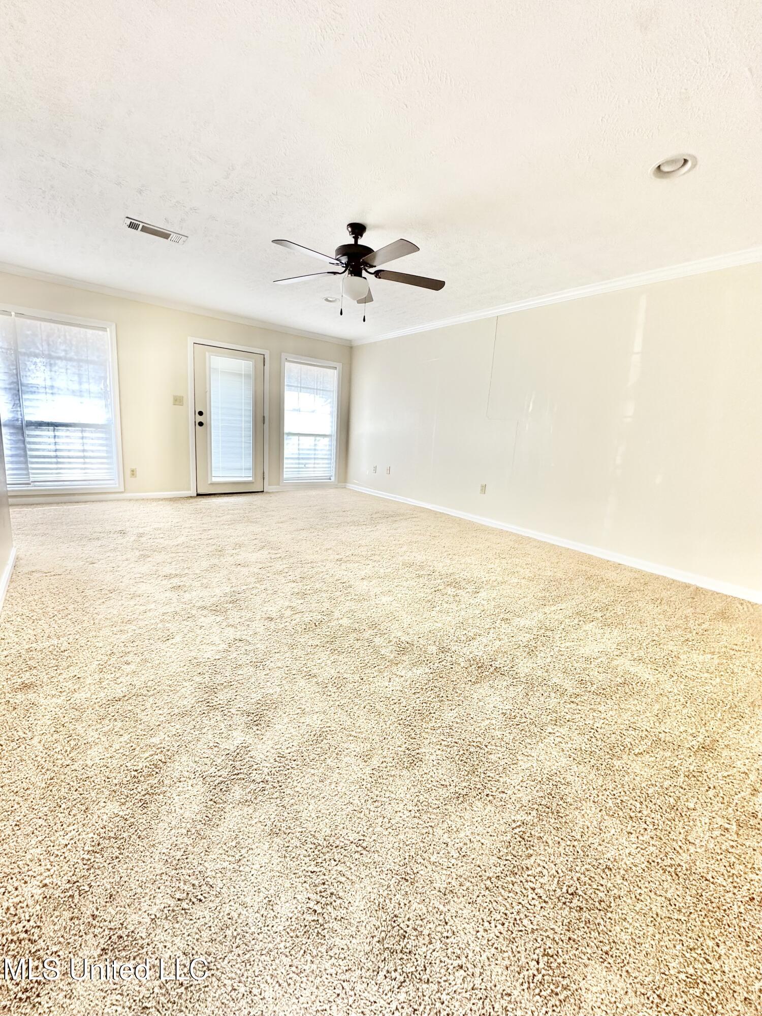 1002 Mark Drive Property Photo 24