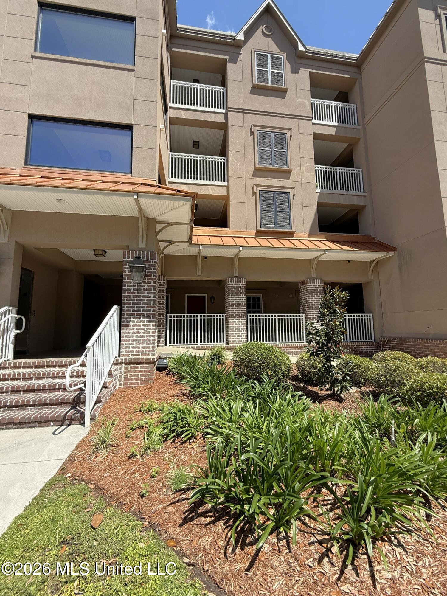 414 Elegans Court Property Photo 1