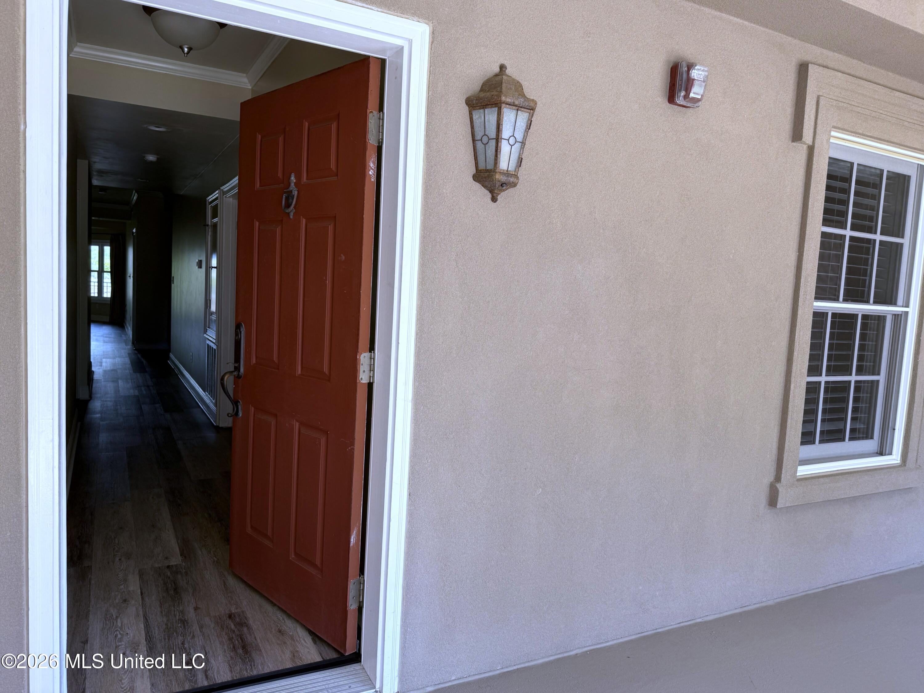 414 Elegans Court Property Photo 9