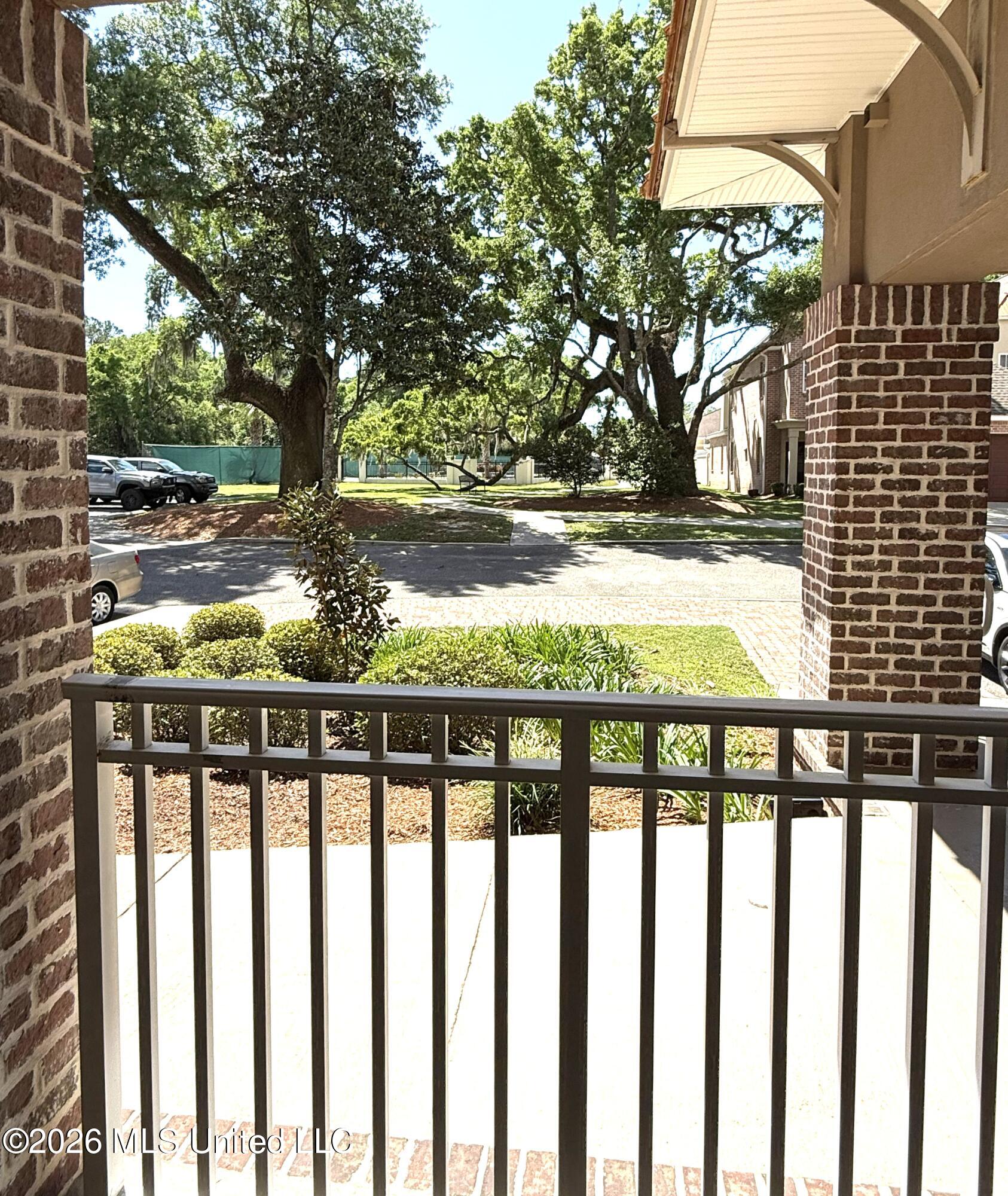 414 Elegans Court Property Photo 11