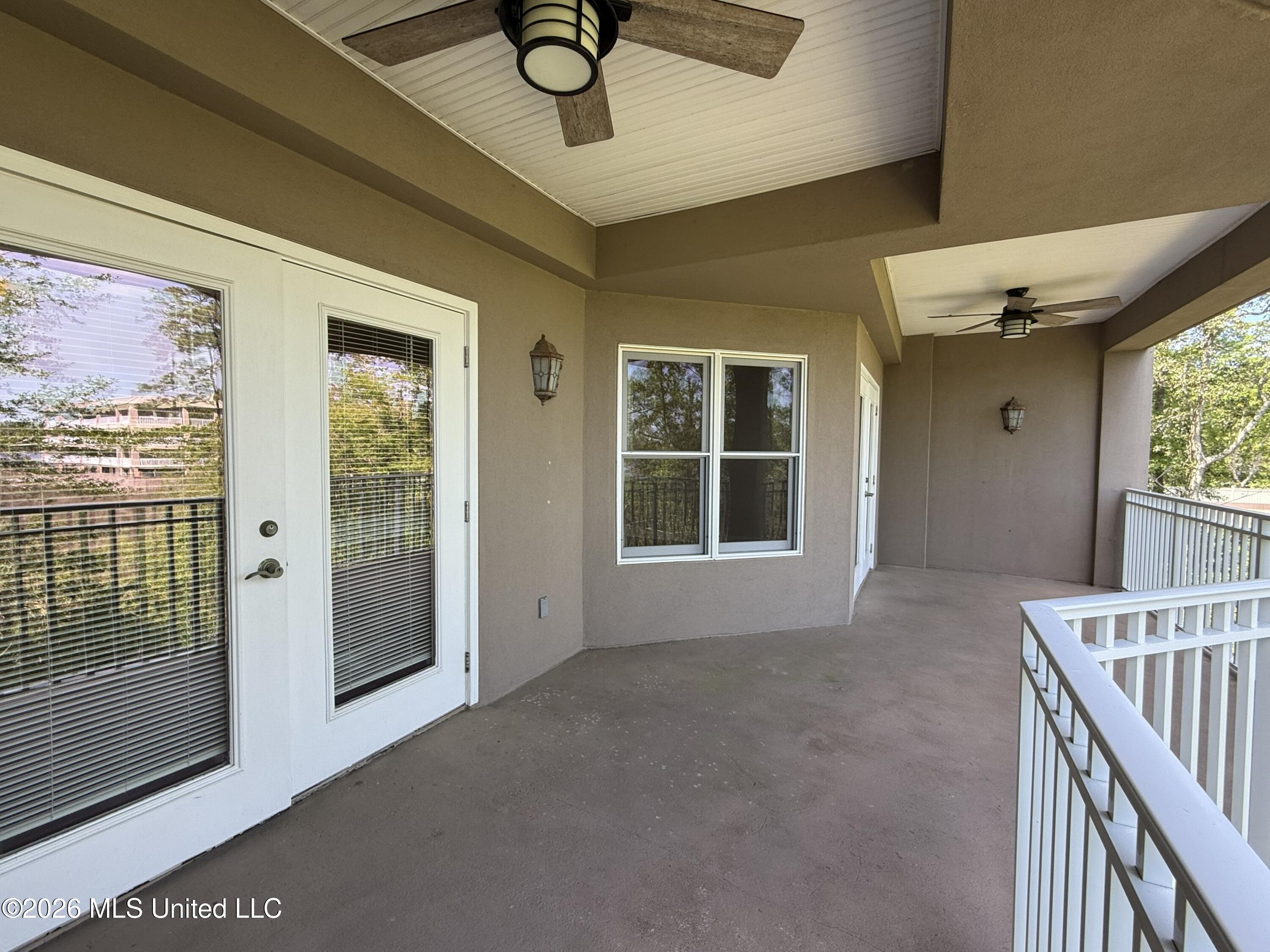 414 Elegans Court Property Photo 20
