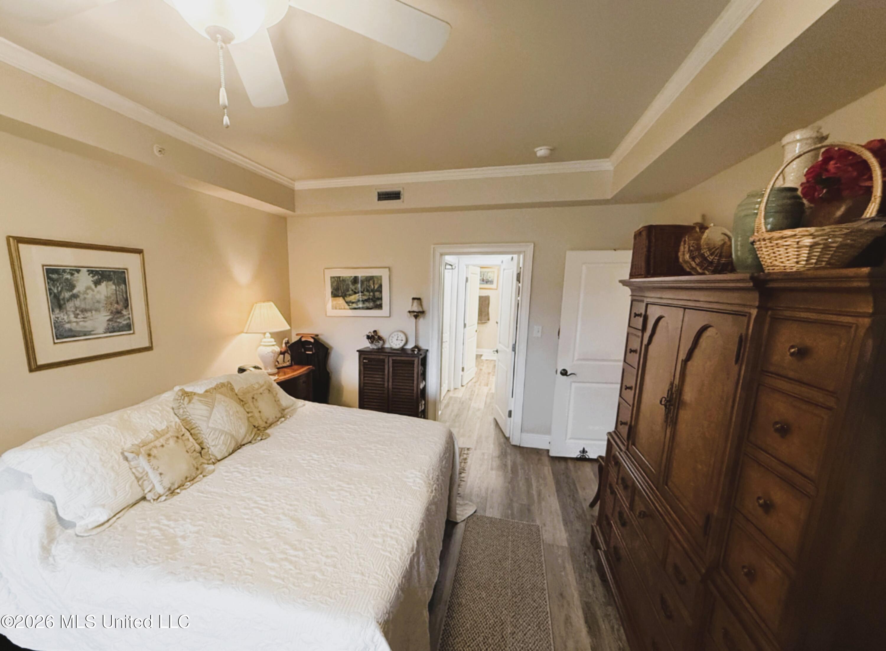 414 Elegans Court Property Photo 25