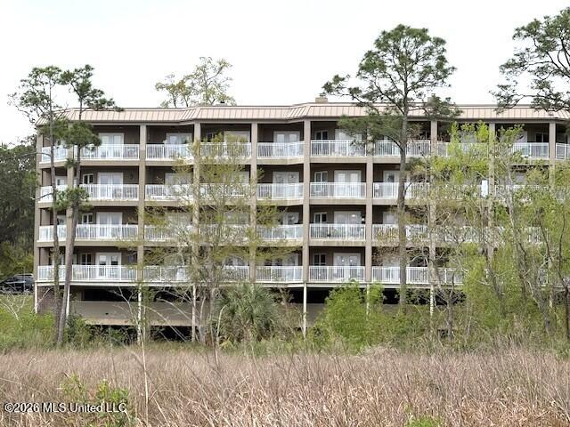 414 Elegans Court Property Photo 39