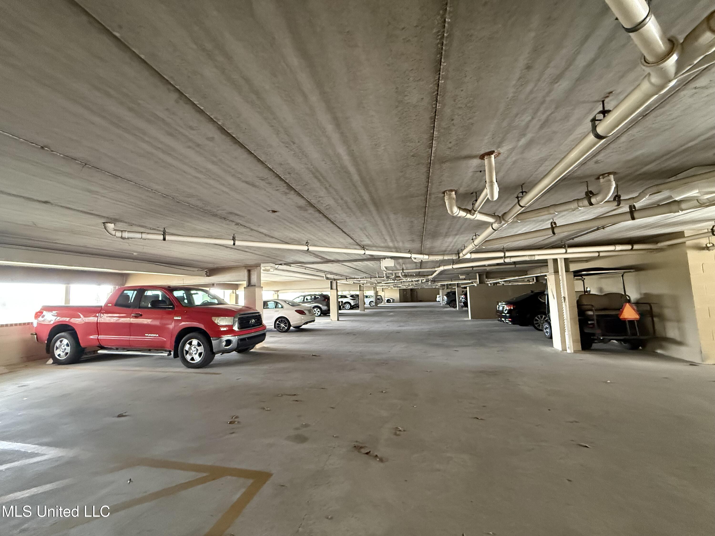 414 Elegans Court Property Photo 43