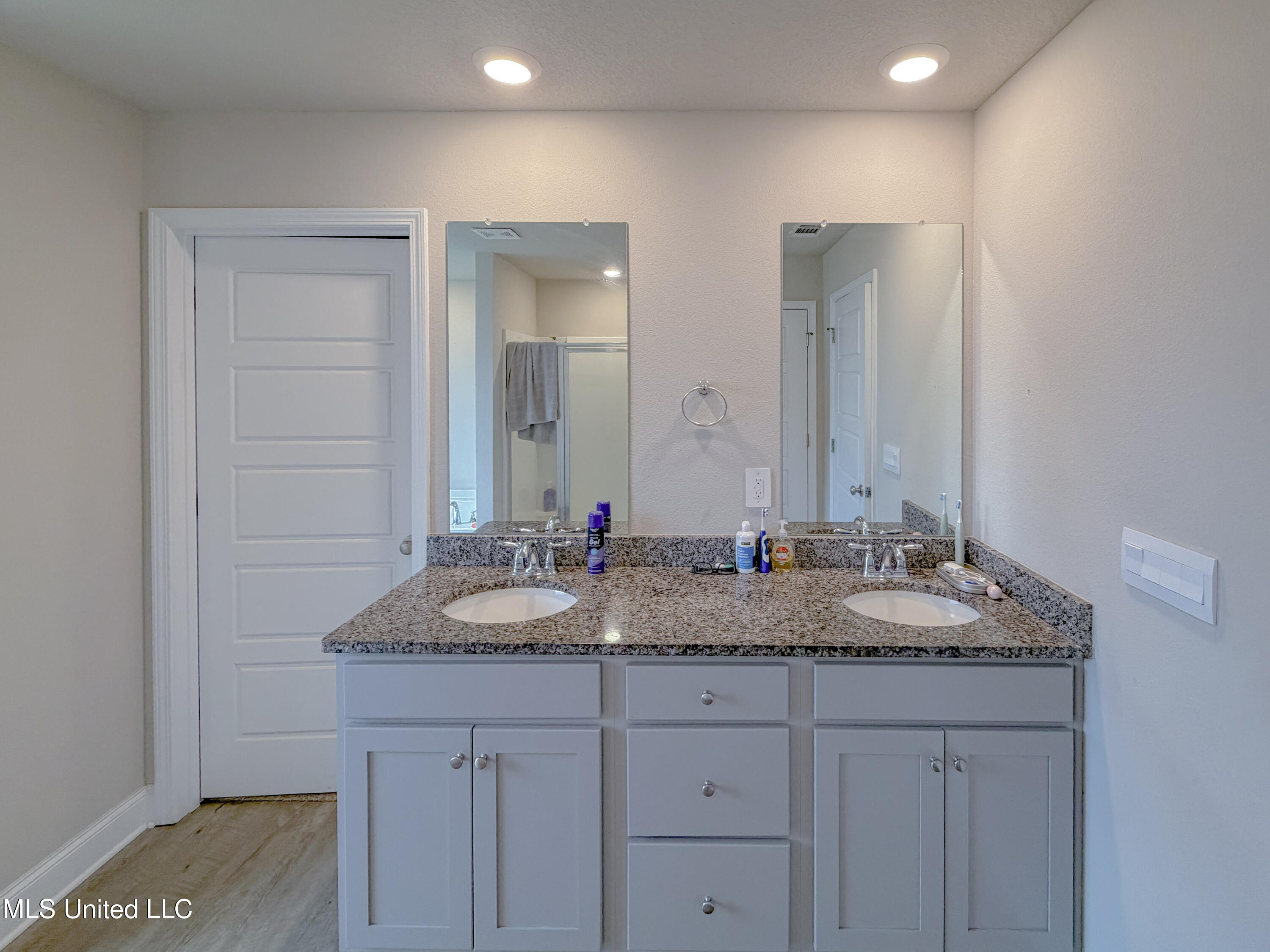 125 Mulberry Drive Property Photo 10