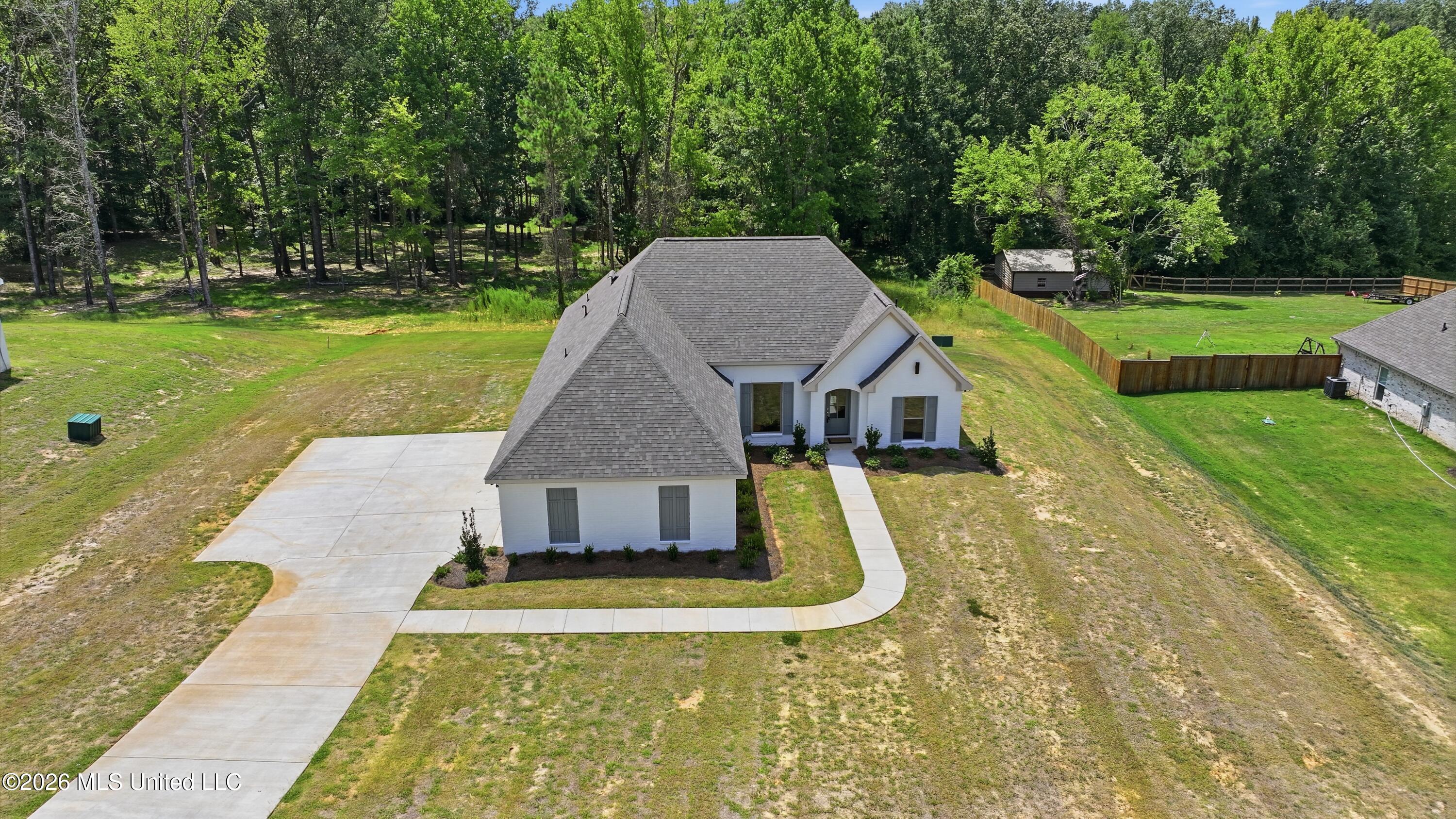939 Mullican Road Property Photo 2