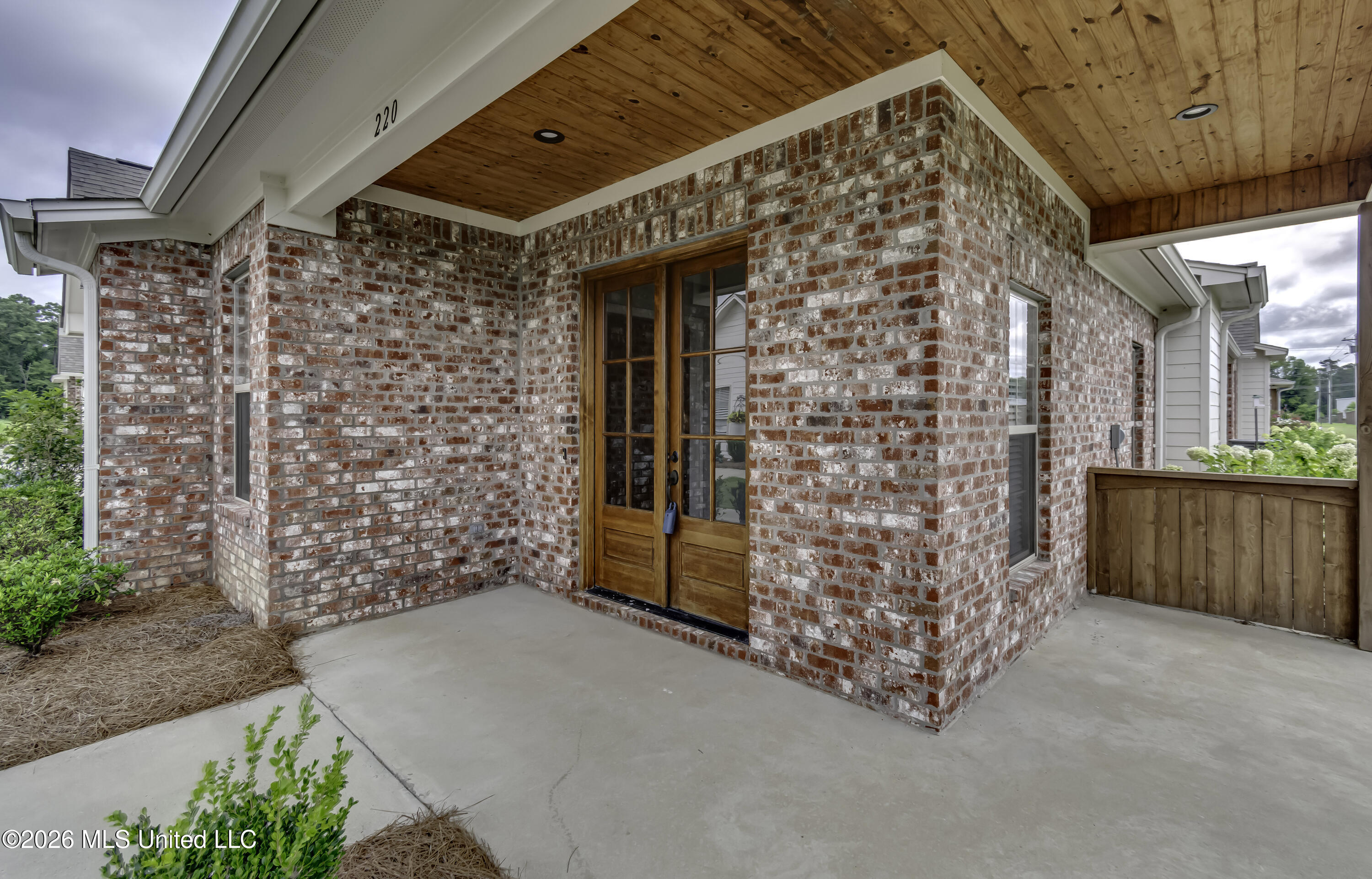 220 Freedom Ring Drive Property Photo 3