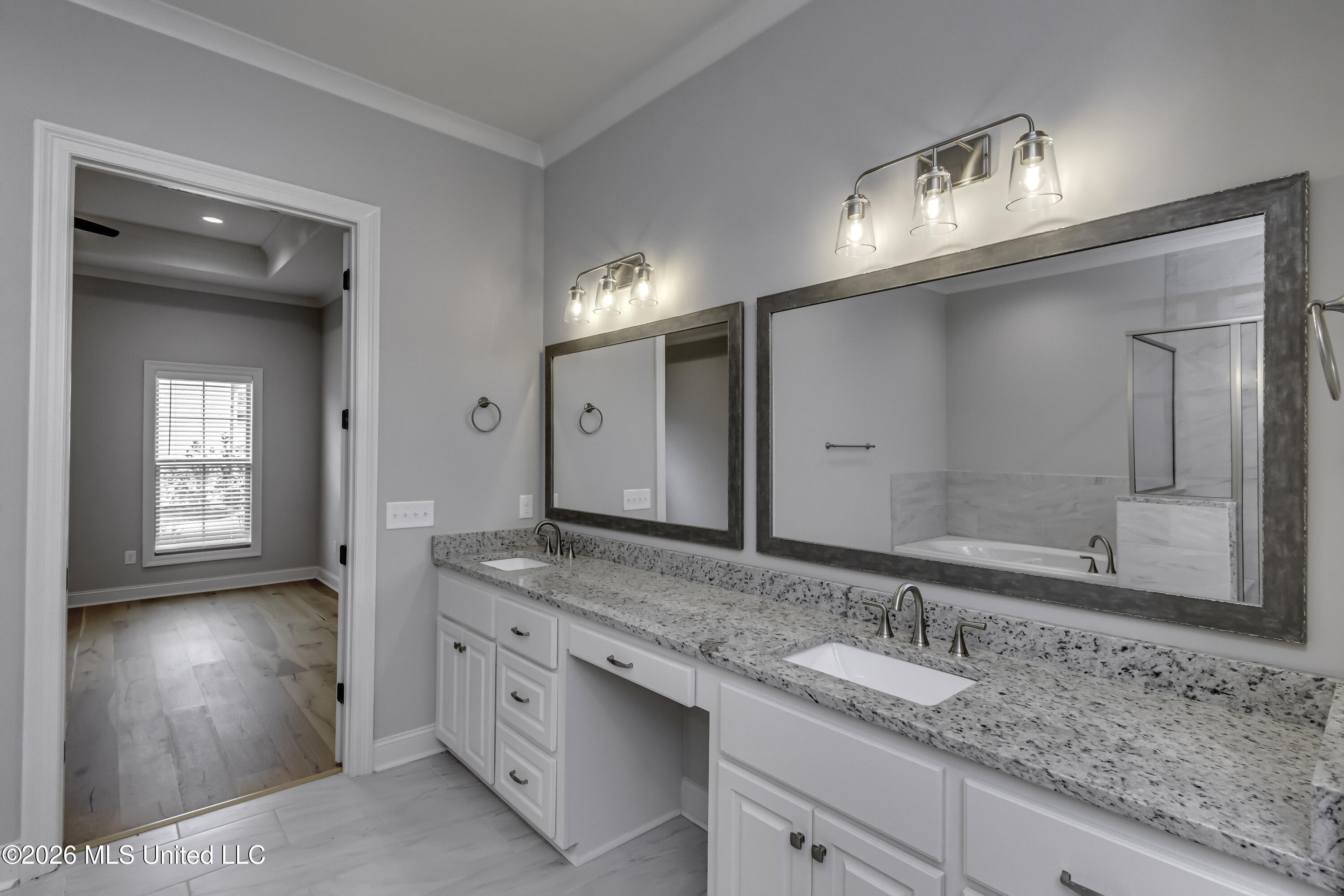 220 Freedom Ring Drive Property Photo 31
