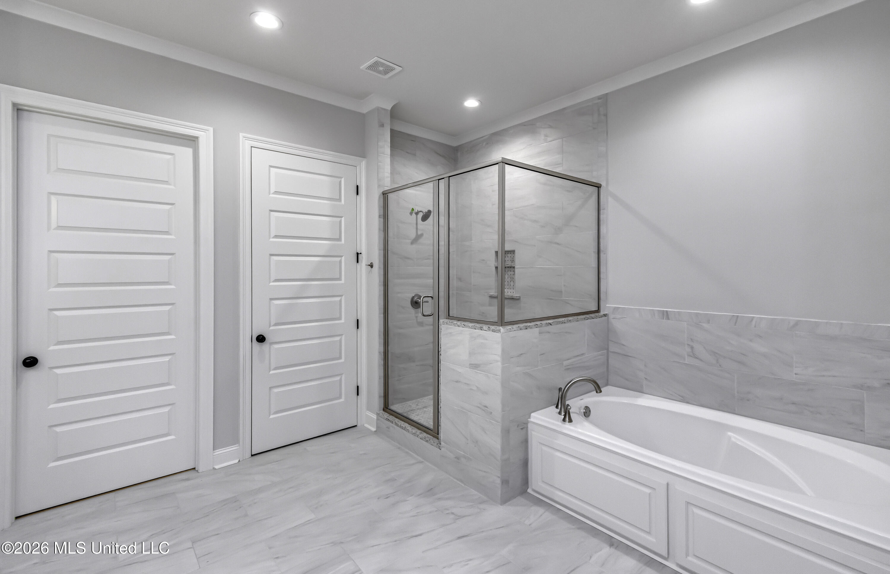 220 Freedom Ring Drive Property Photo 34
