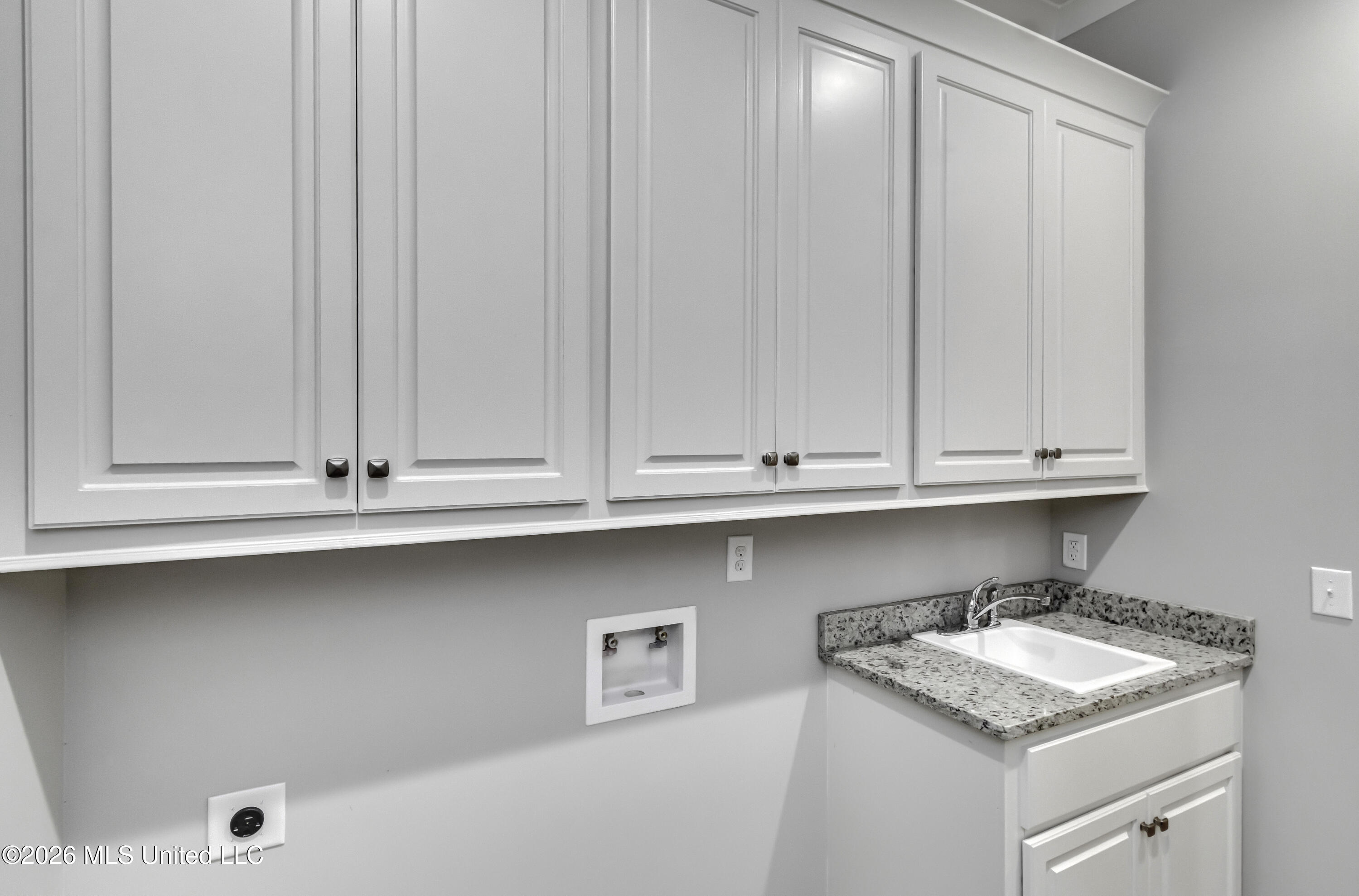 220 Freedom Ring Drive Property Photo 52
