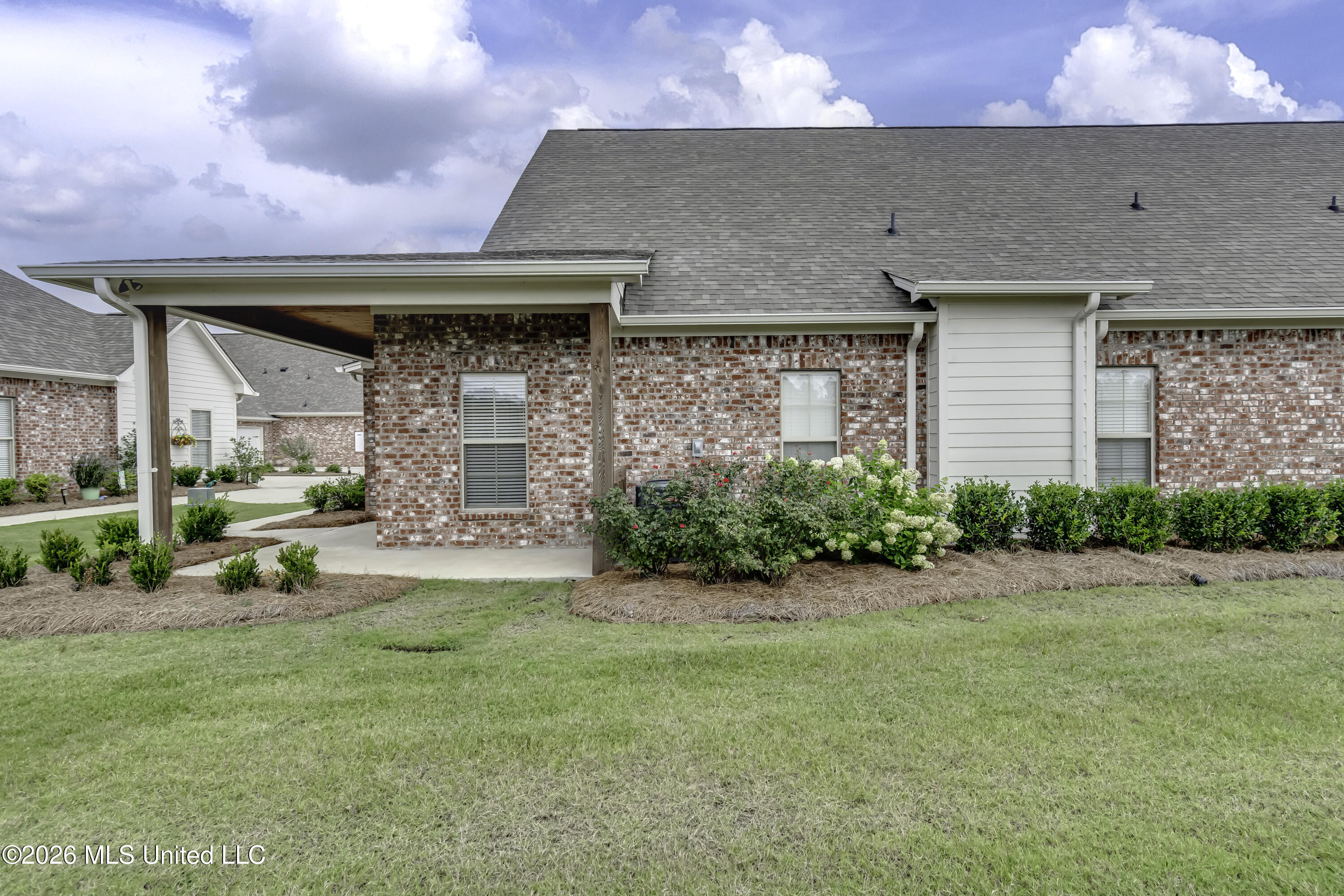220 Freedom Ring Drive Property Photo 55