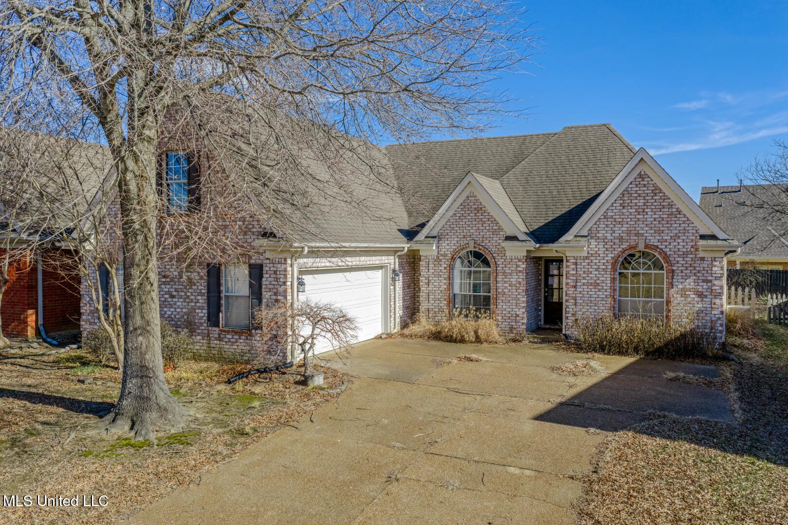 4440 Aberton Drive Property Photo 1
