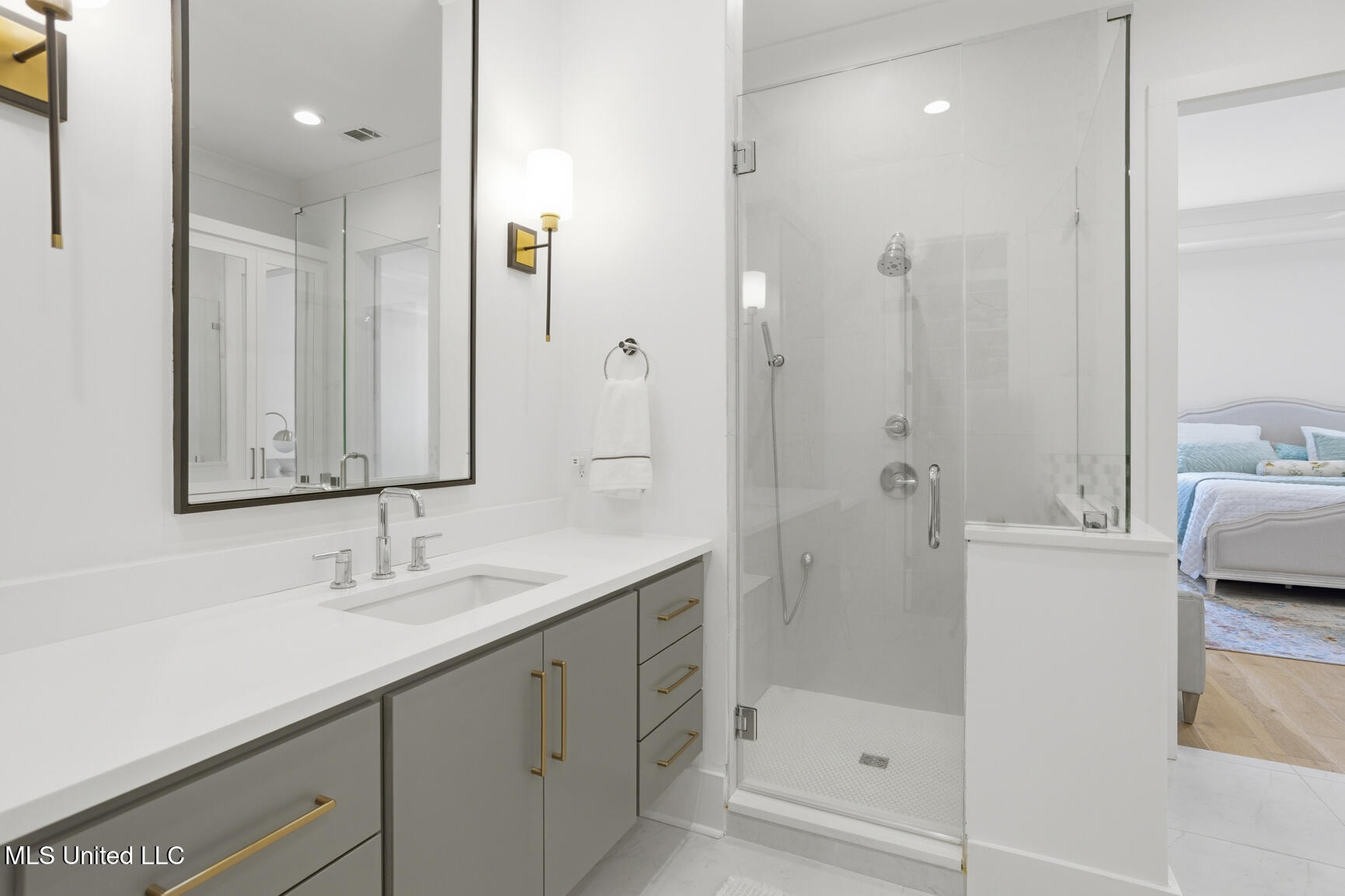 703 Ivywood Court Property Photo 33