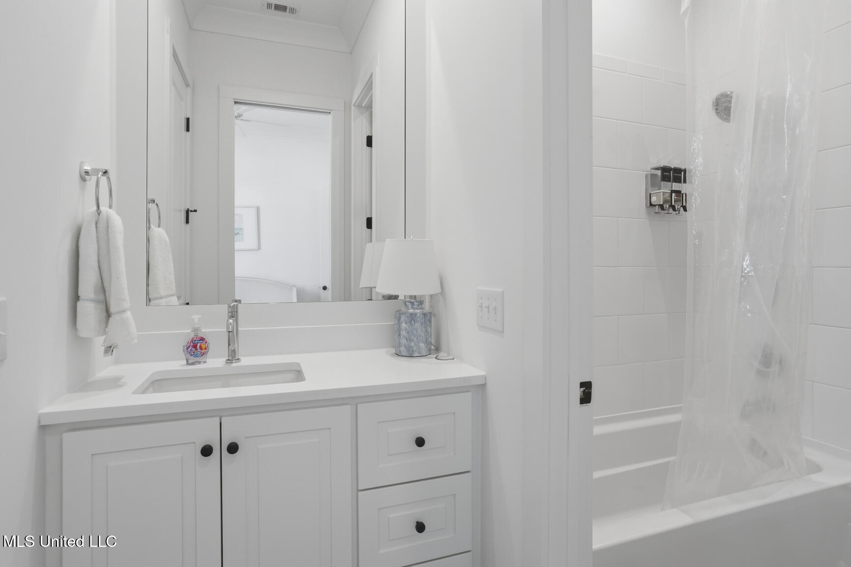 703 Ivywood Court Property Photo 35