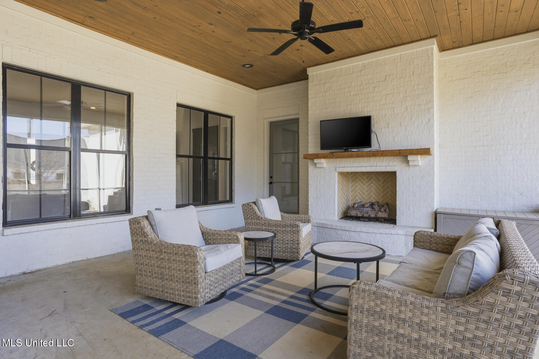 703 Ivywood Court Property Photo 44
