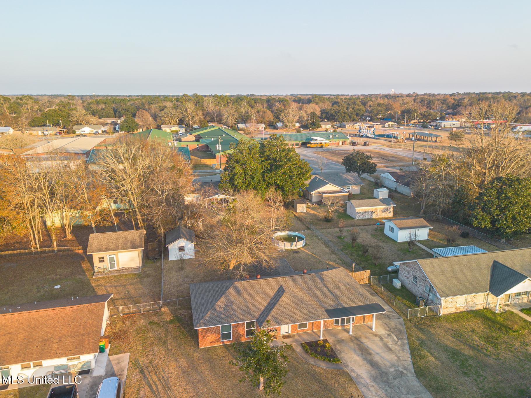 110 Jamaica Street Property Photo 3