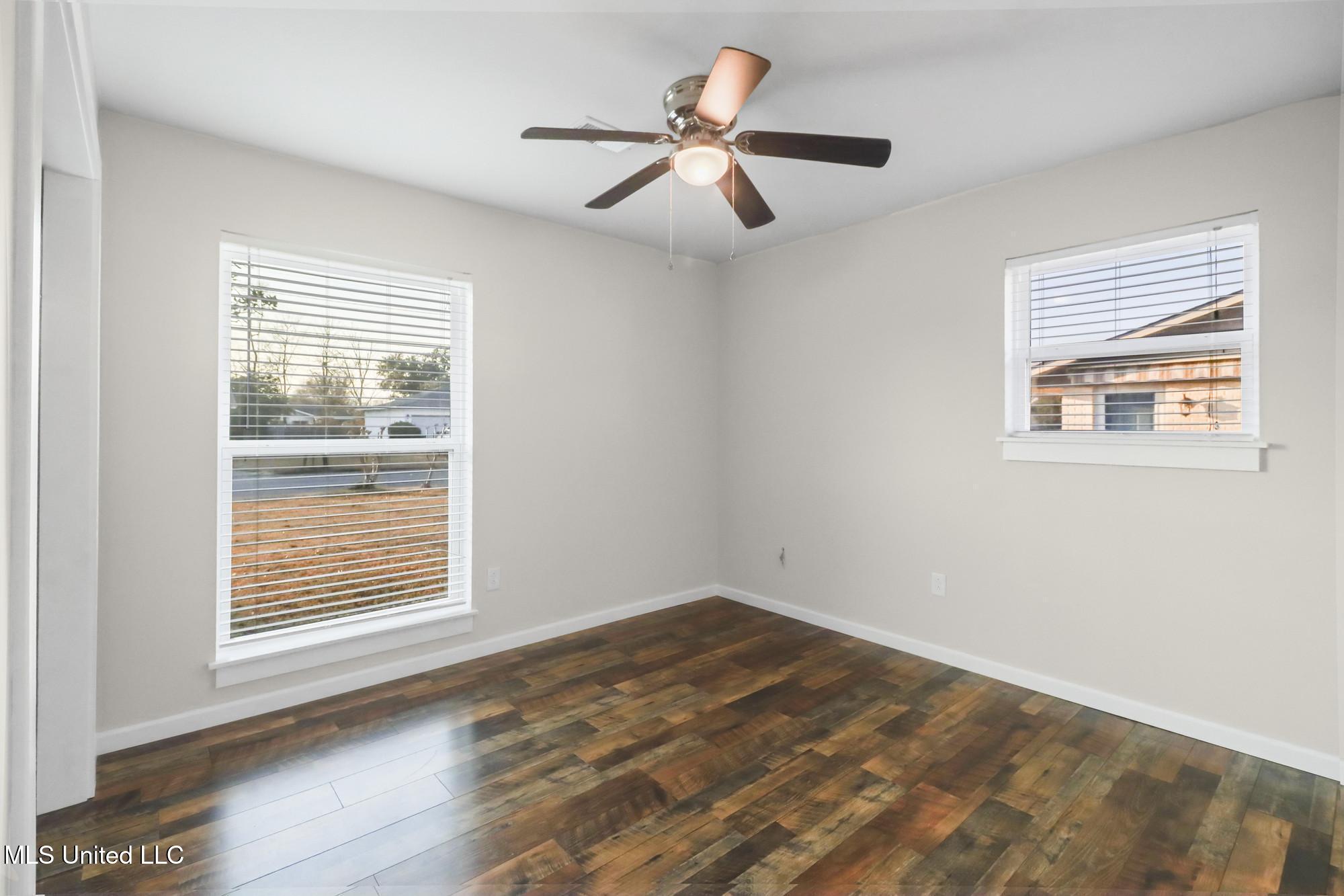110 Jamaica Street Property Photo 20