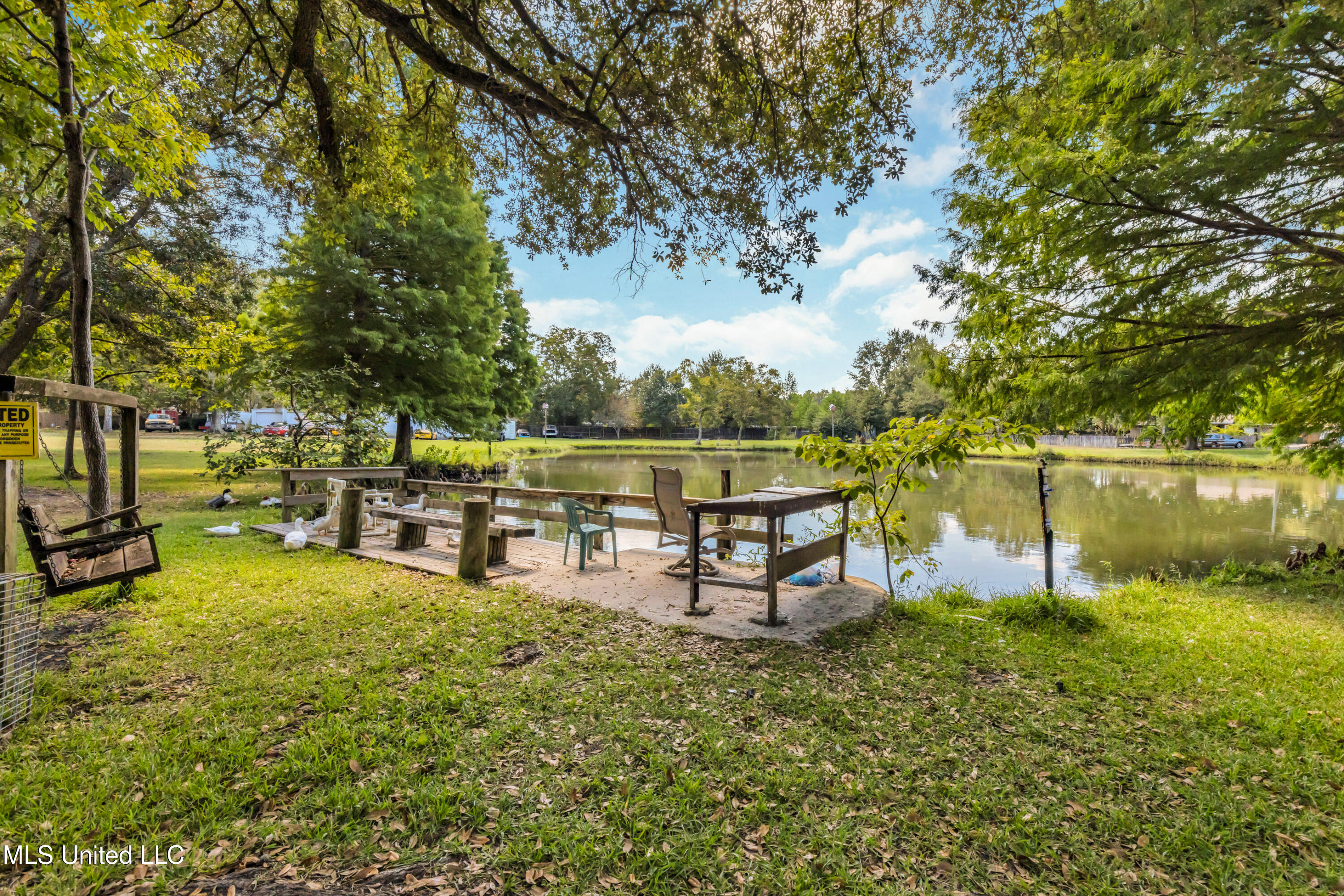 12529 Canal Road Property Photo 8