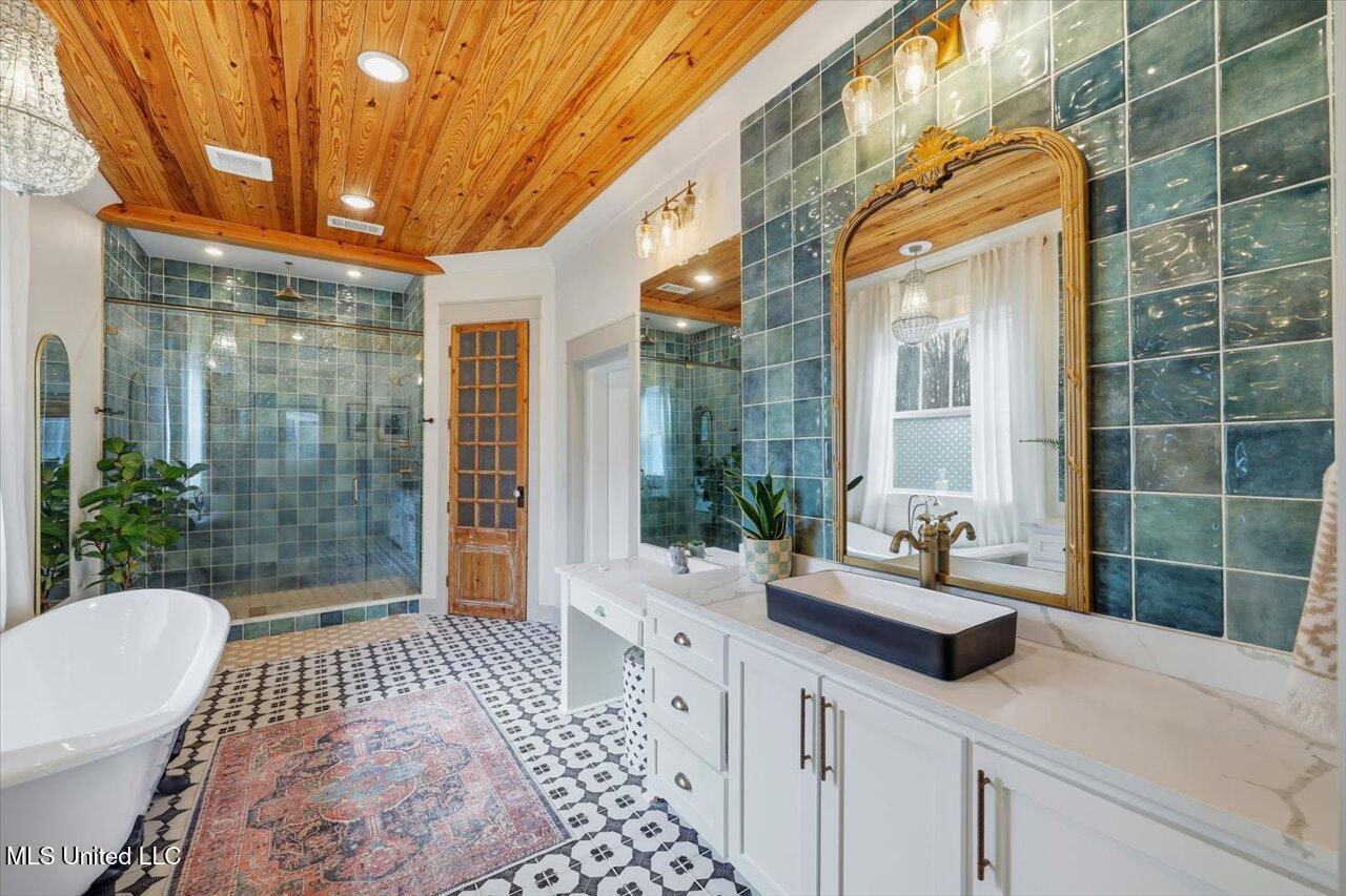1503 Ainsworth Road Property Photo 14