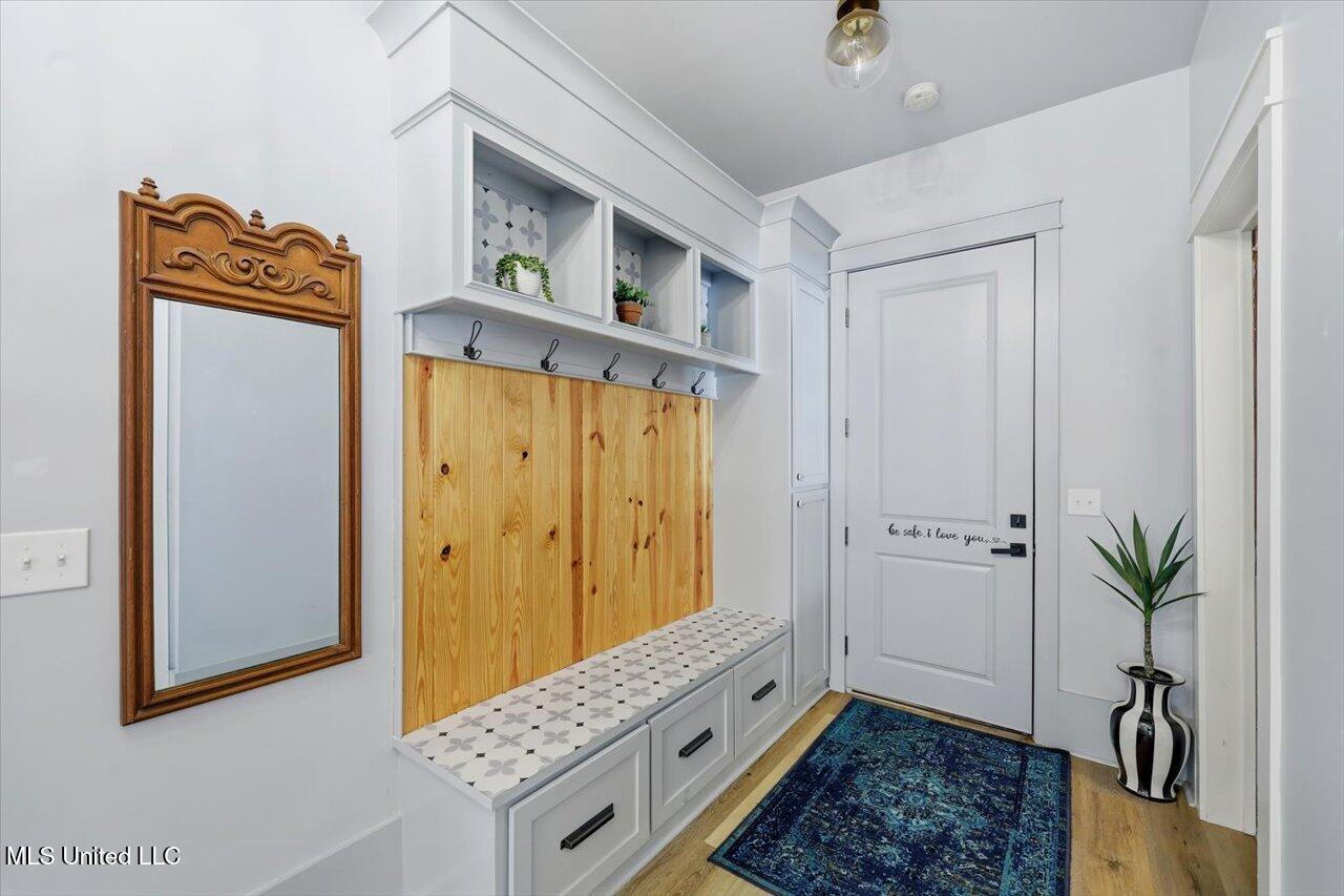 1503 Ainsworth Road Property Photo 22