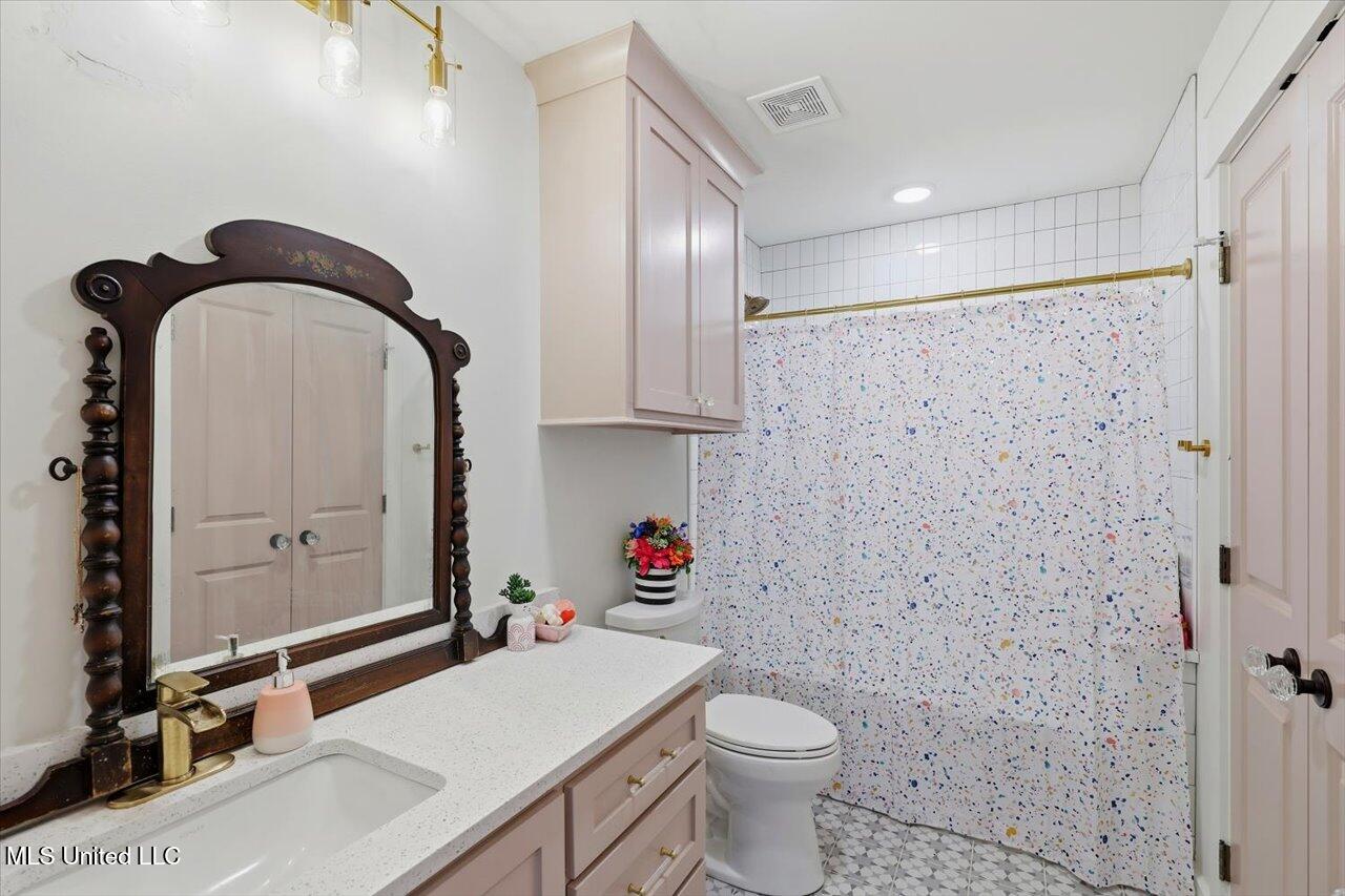 1503 Ainsworth Road Property Photo 31