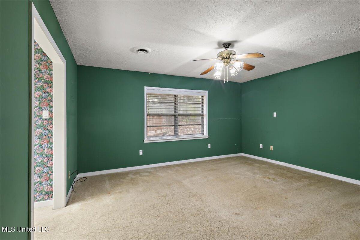 43 Stonegate Drive Property Photo 21