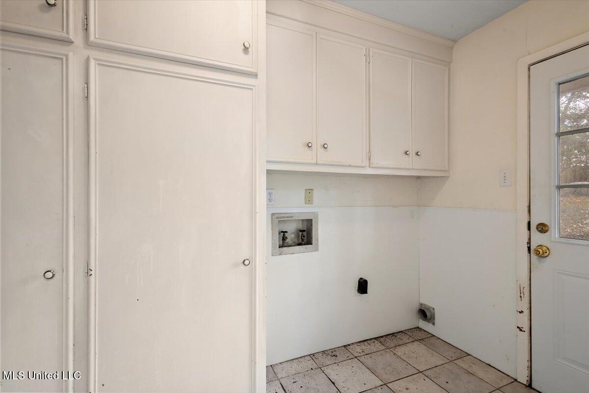 43 Stonegate Drive Property Photo 30