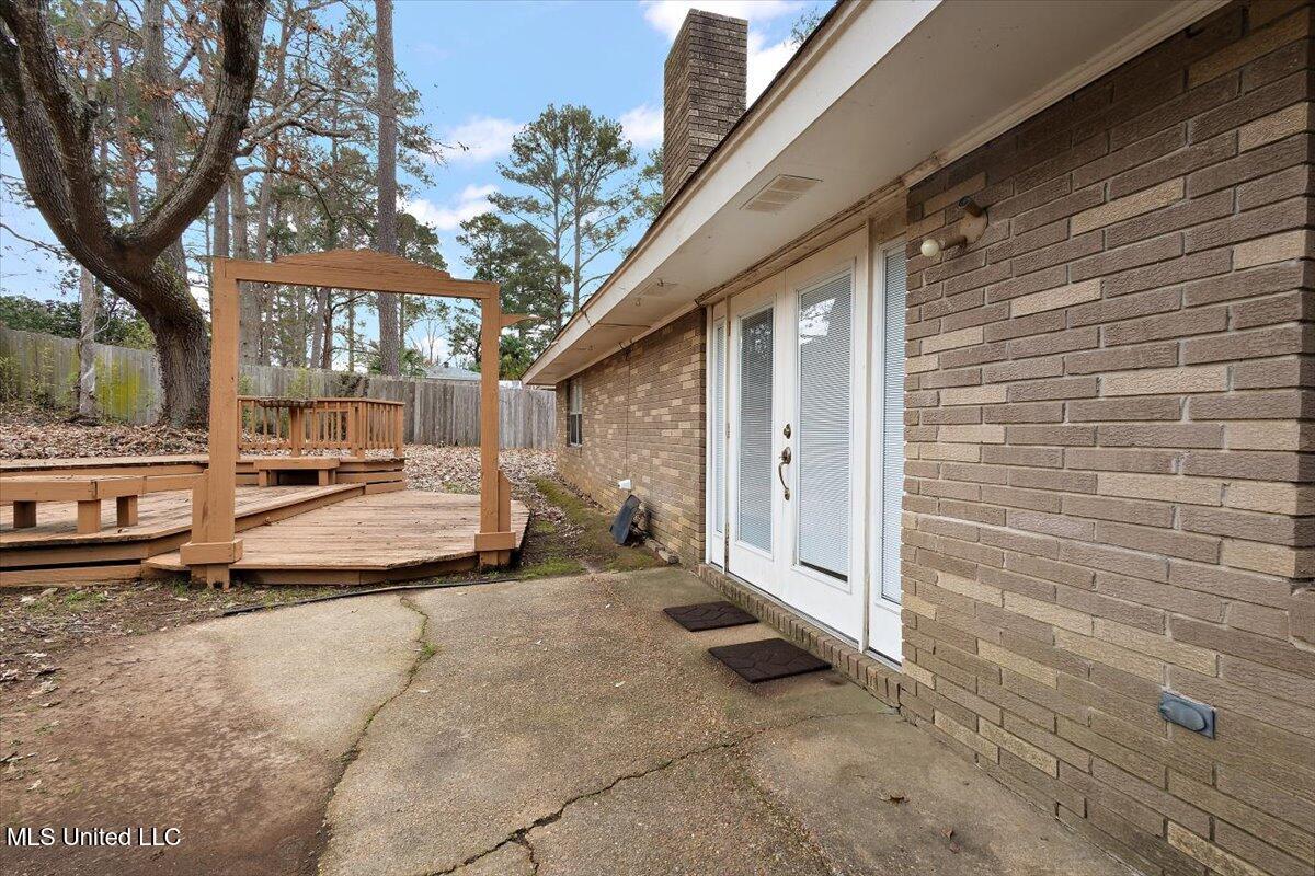 43 Stonegate Drive Property Photo 31