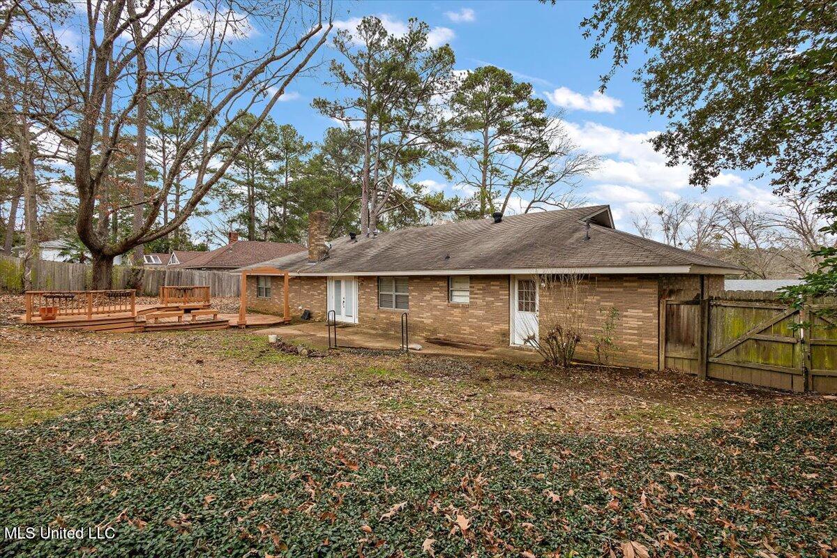 43 Stonegate Drive Property Photo 37