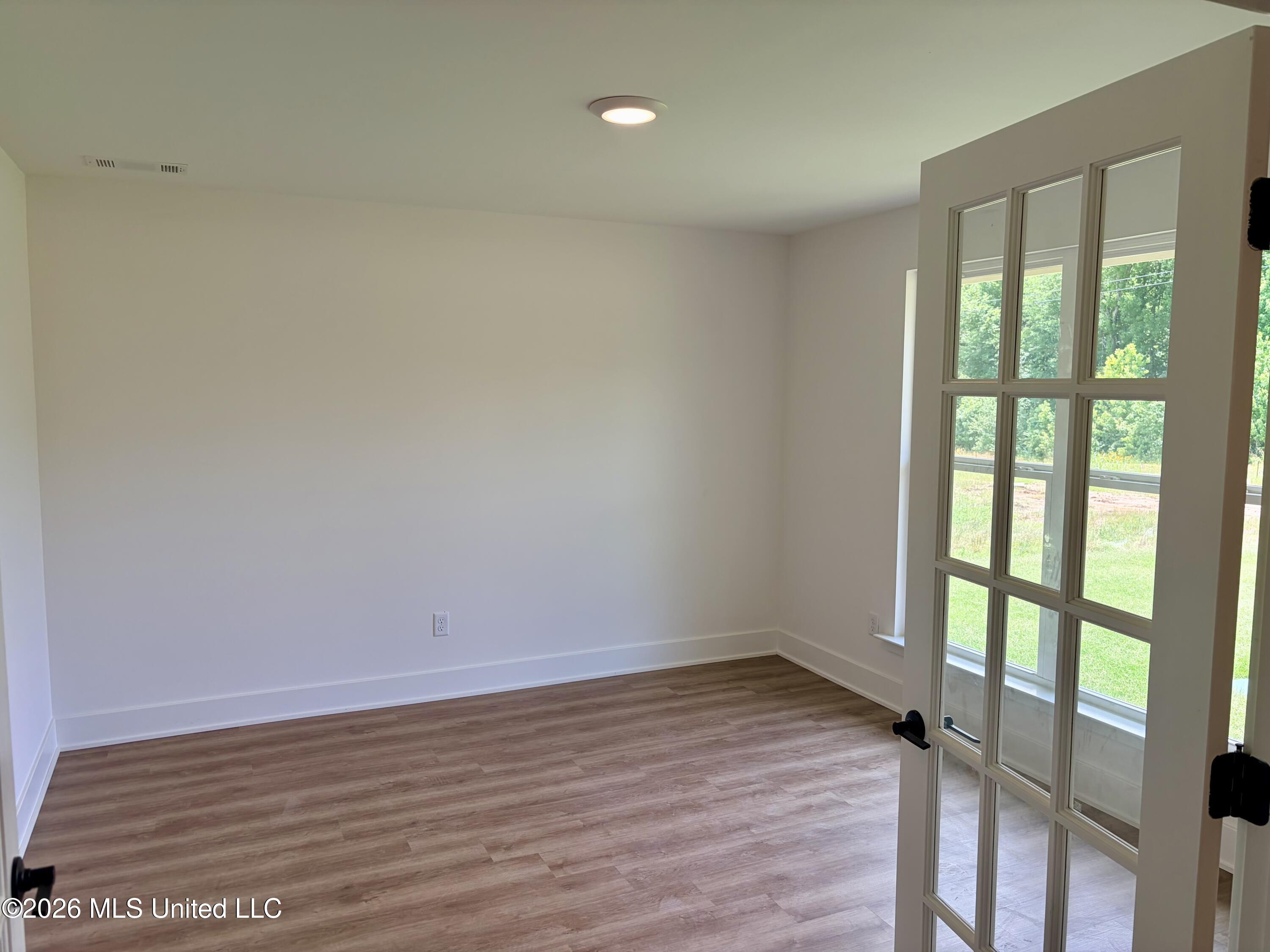 50 Farley Road Property Photo 9
