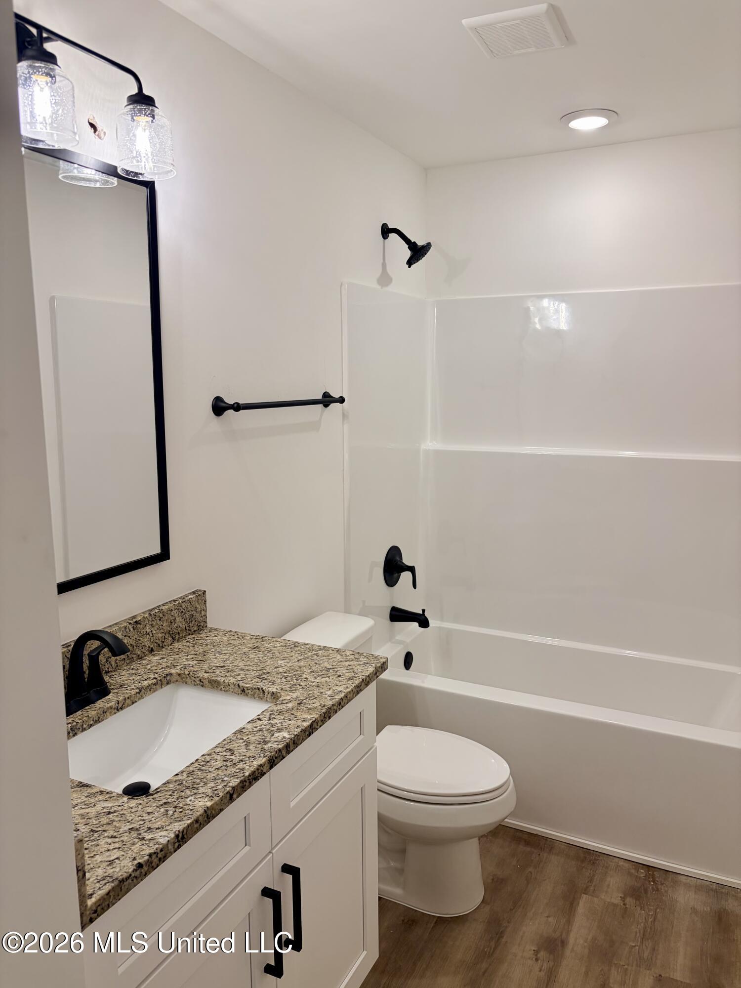 50 Farley Road Property Photo 10