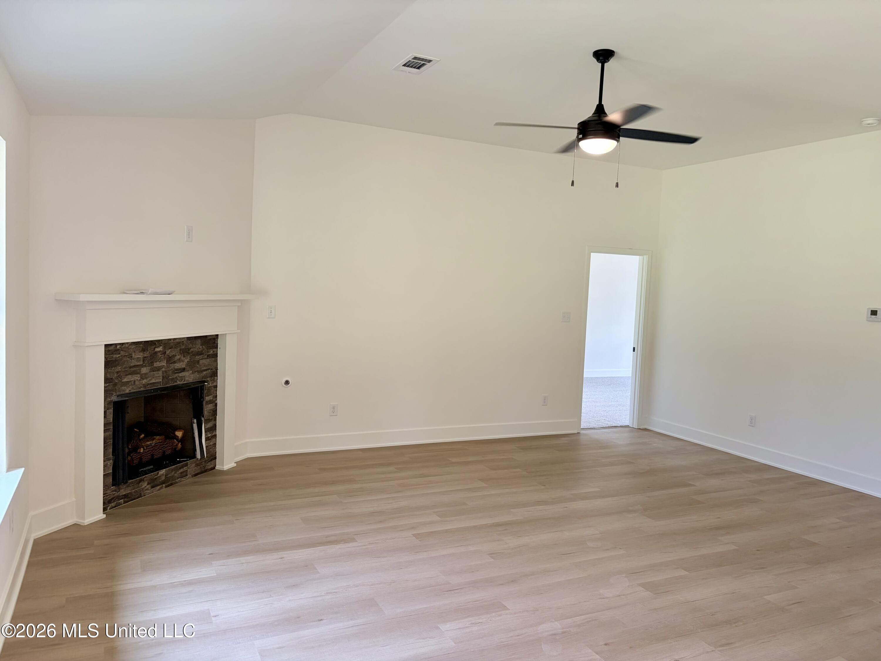 60 Farley Road Property Photo 4