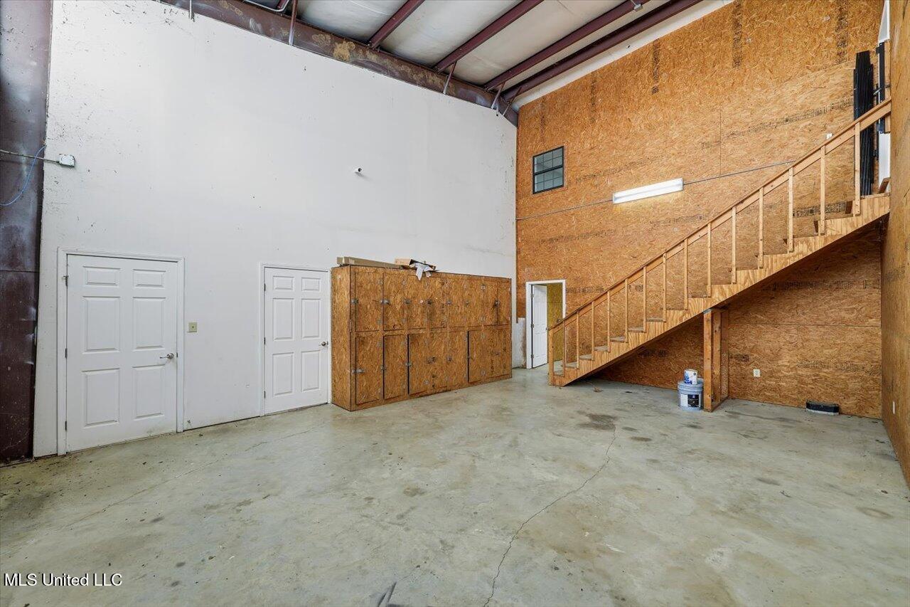 1488 Industrial Drive Property Photo 19