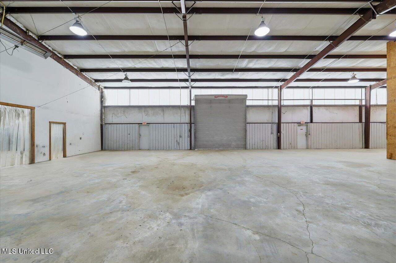 1488 Industrial Drive Property Photo 24
