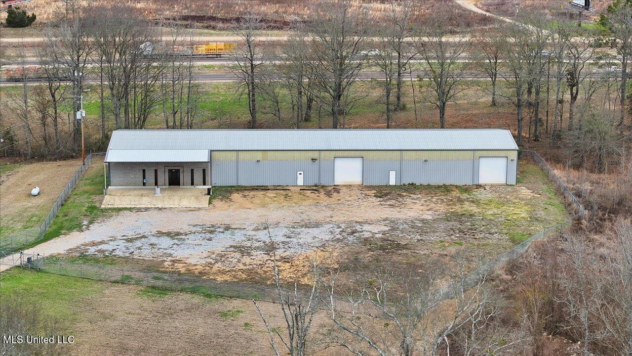 1488 Industrial Drive Property Photo 73