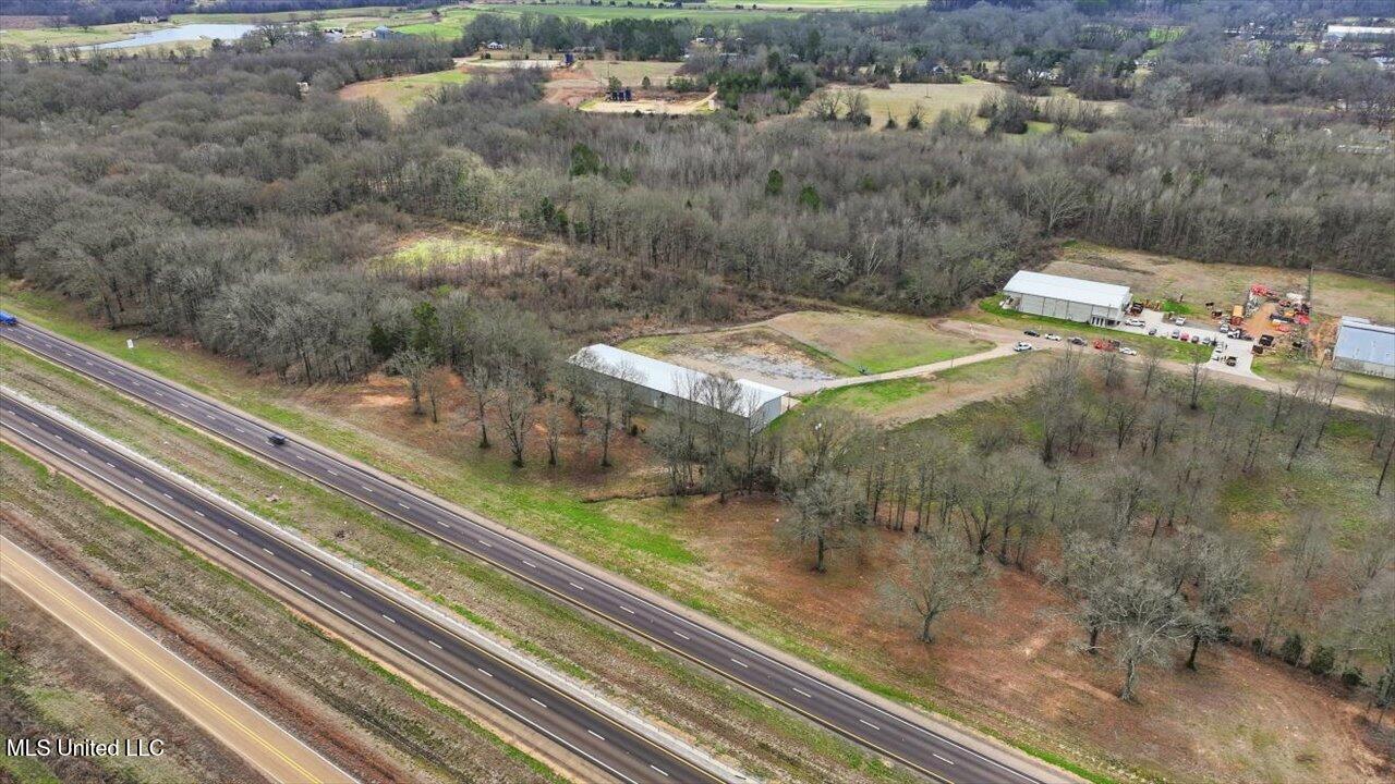 1488 Industrial Drive Property Photo 82