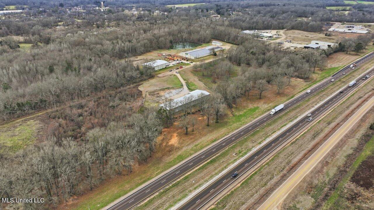 1488 Industrial Drive Property Photo 84
